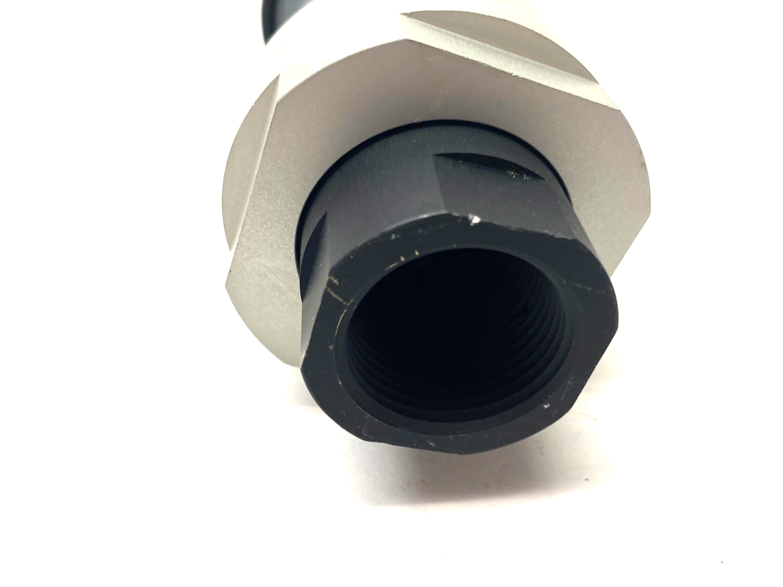 2811 4002 80 | Airnet Straight Union Pipe Coupling to Female Pipe NPT DN40 1-1/2" - New Other - Maverick Industrial Sales