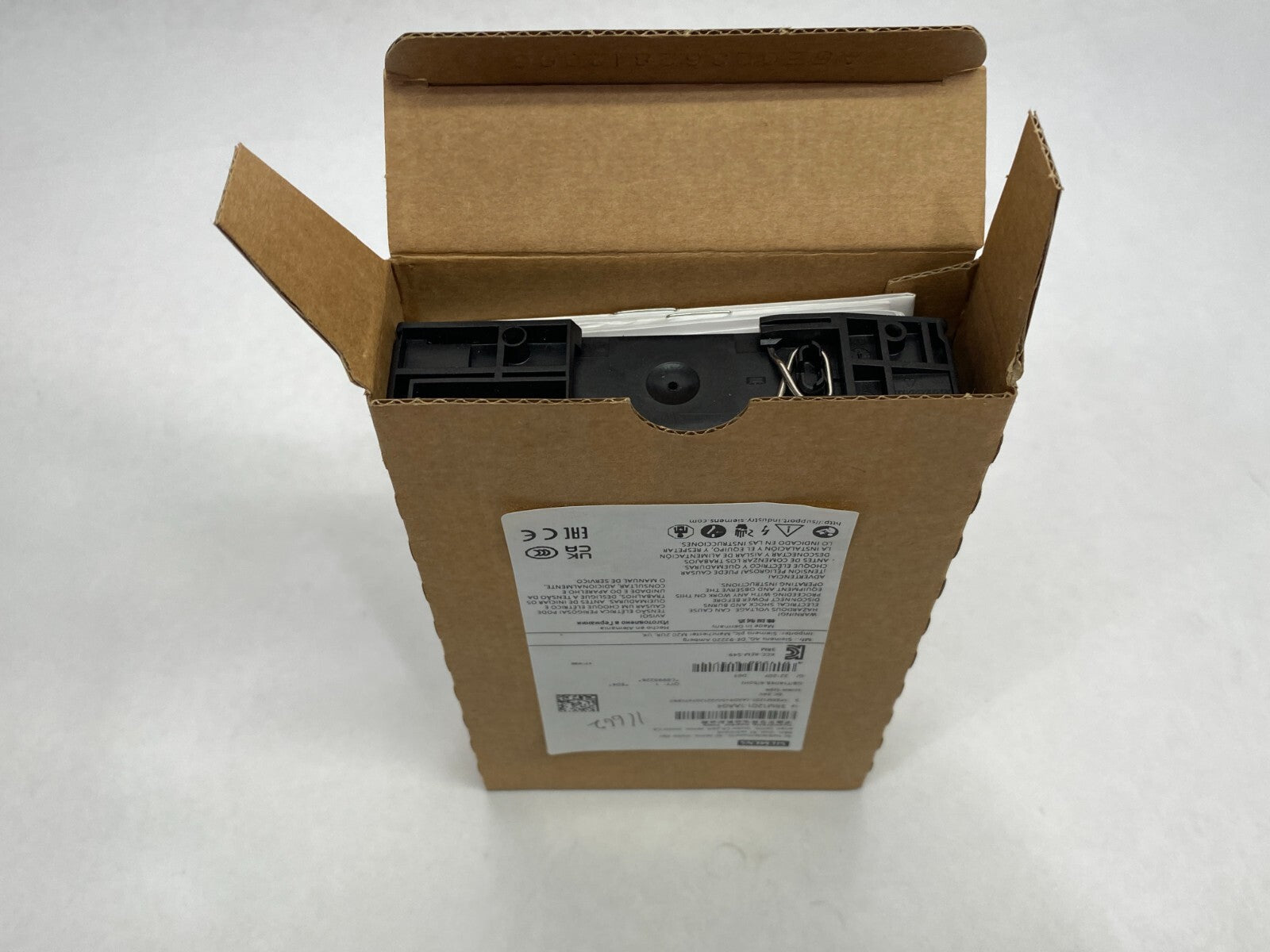 Siemens 3RM1201-1AA04 Reversing Motor Starter AC Semiconductor - Maverick Industrial Sales