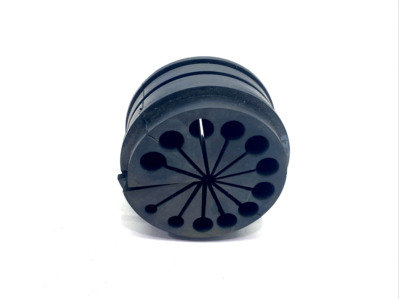Leoni B00760-06-28-43 Cable Protector/Grommet Strain Relief - Maverick Industrial Sales