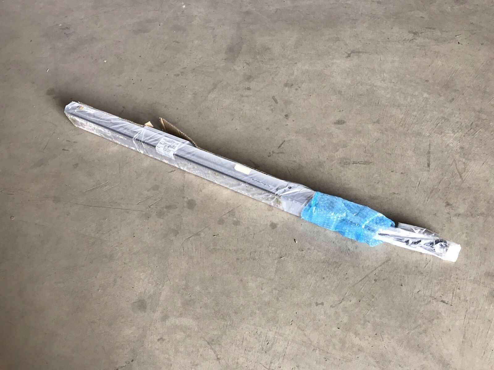 IAI RCS2-SS8C-I-100-20-600-T2-N Slide Type Linear Actuator 600mm - Maverick Industrial Sales