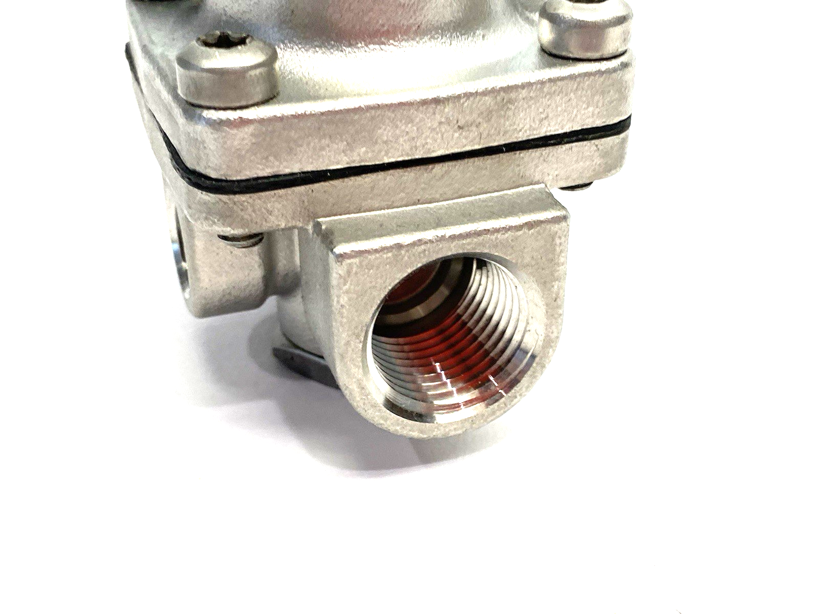 SS263APM1-3-50 1/2 | Watts SS 3-Way Small Water Pressure Regulator, NPTF 0335077 - New – Open box - Maverick Industrial Sales