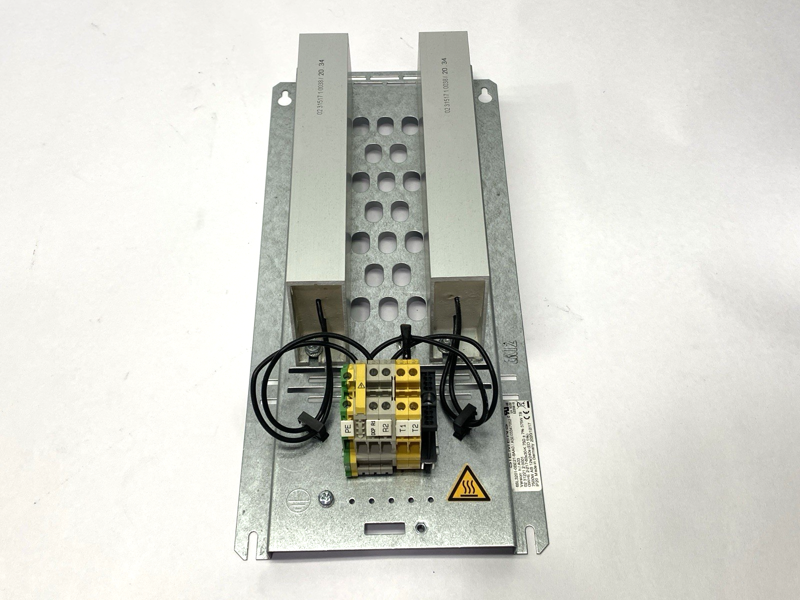 Siemens 6SL3201-0BE21-8AA0 SINAMICS Braking Resistor 75 Ohm 375W 480VAC - Maverick Industrial Sales