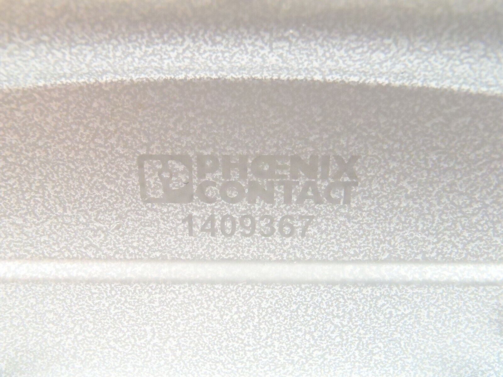 Phoenix Contact 1409367 HC-B 24-TFQ-H-O1STM32S Hood Housing Cover Double Latch - Maverick Industrial Sales