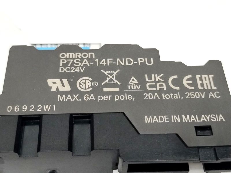 Omron G7SA-5A1B Safety Relay 24VDC 20.8mA P7SA-14F-ND-PU 14-Pin DIN Rail Base - Maverick Industrial Sales