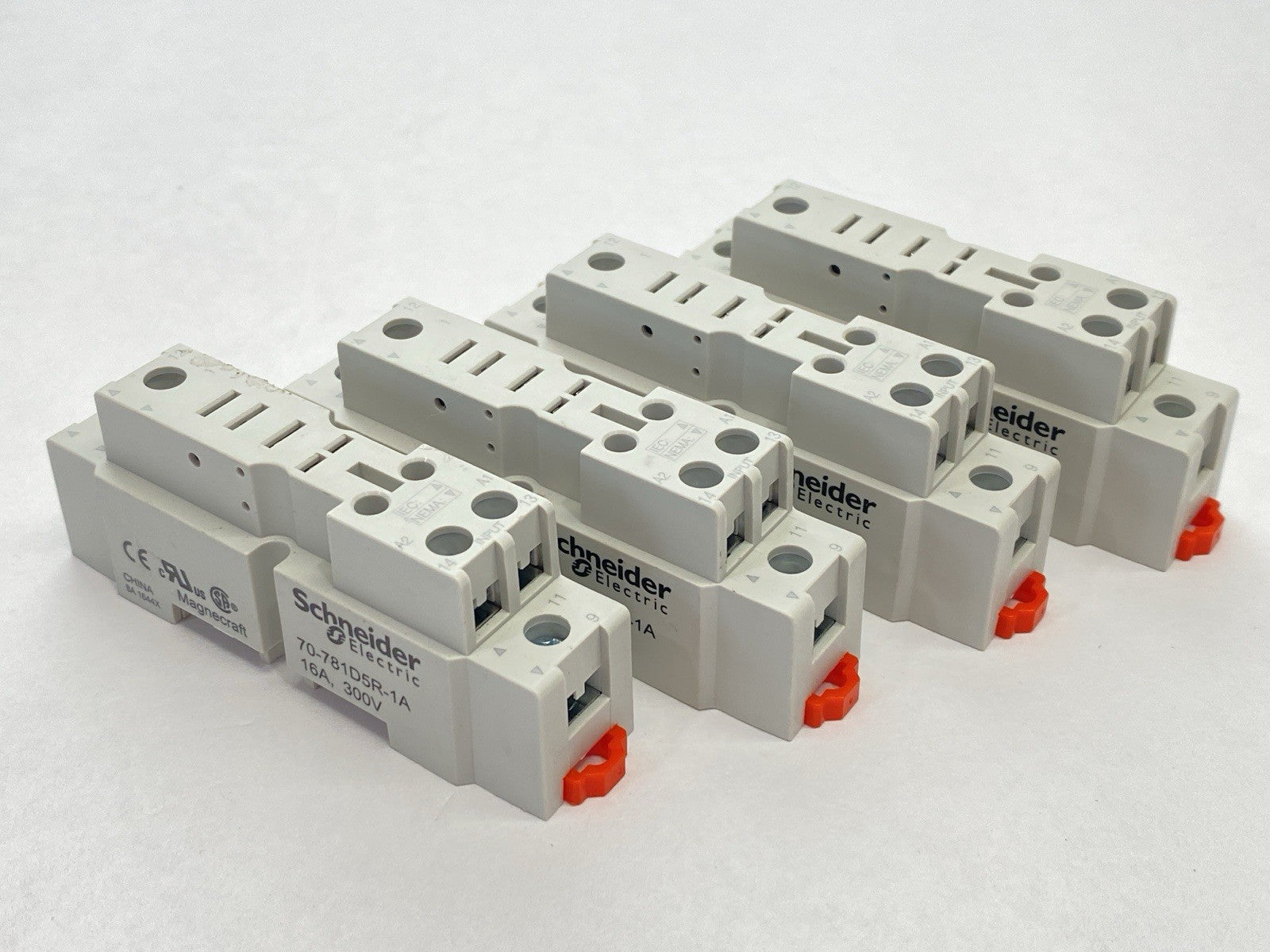 Schneider Electric 70-781D5R-1A Relay Base 16A 300V LOT OF 4 - Maverick Industrial Sales