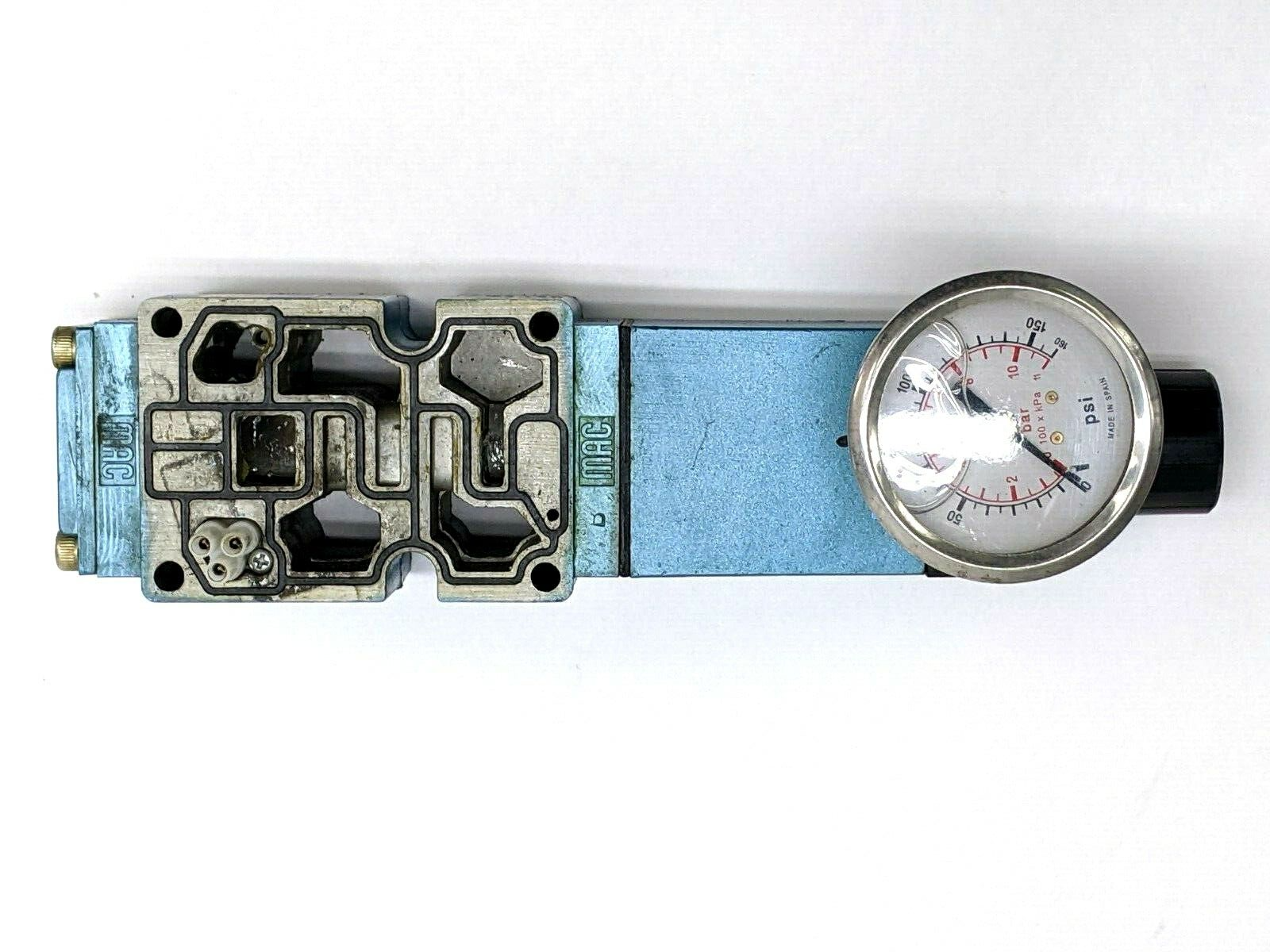 MAC Valves PR63D-13BA-9 Sandwich Pressure Regulator w/ Gauge - Maverick Industrial Sales