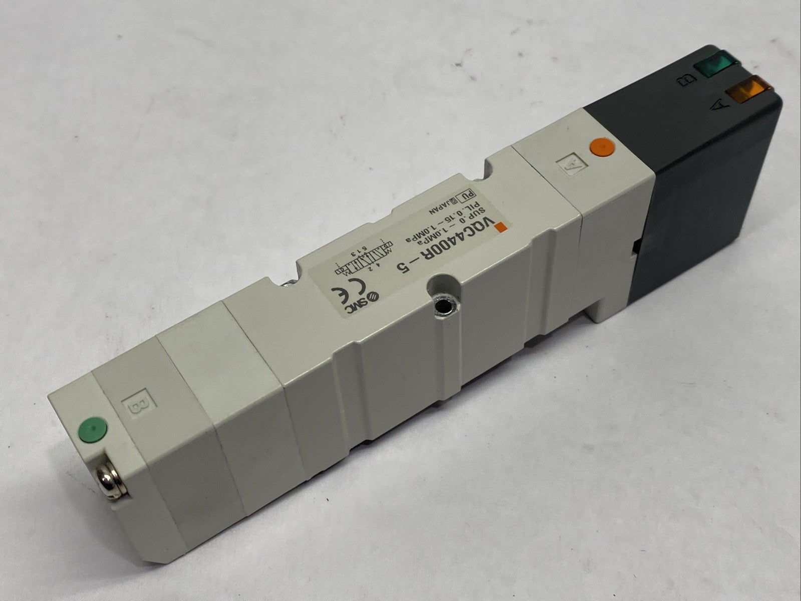 SMC VQC4400R-5 Pneumatic Manifold Solenoid Valve 5-Port - Maverick Industrial Sales