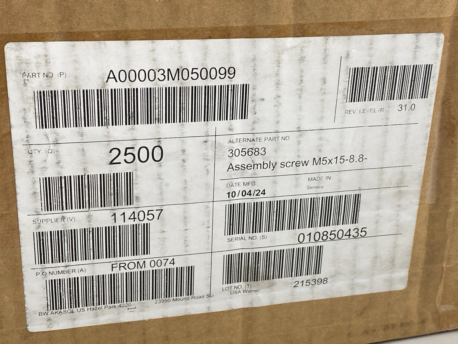 305683 M5x15-8.8 Torx Head Assembly Screw LOT OF 10 - Maverick Industrial Sales