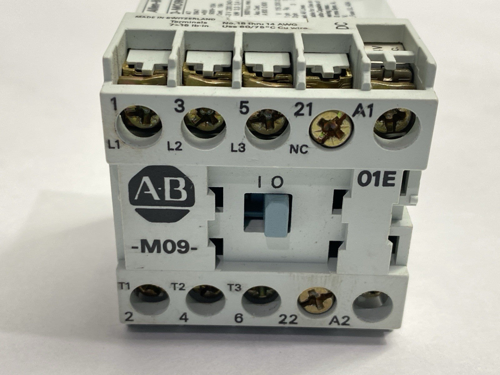 100-M09NZ2431 | Allen Bradley Ser A Mini Contactor 3-Pole 9A 24VDC Coil - Used - Maverick Industrial Sales