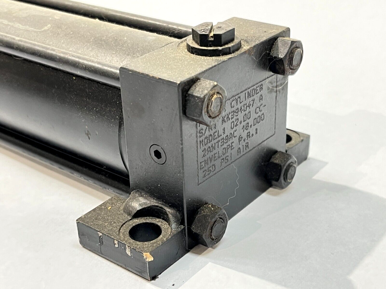 Parker 02.00CC2ANT39AC 18.000 Heavy Duty Pneumatic Cylinder - Maverick Industrial Sales
