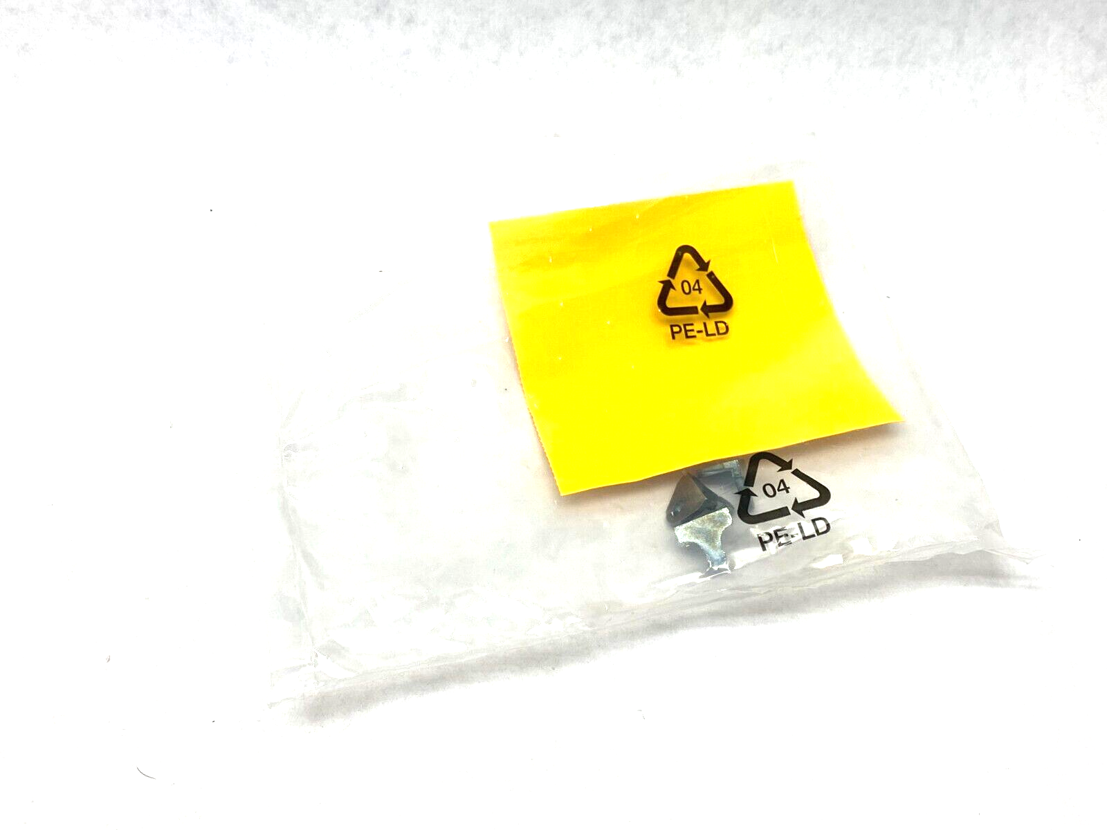 Turck M1.1-Q17L Mounting Bracket For Position Sensors 1590749 - Maverick Industrial Sales