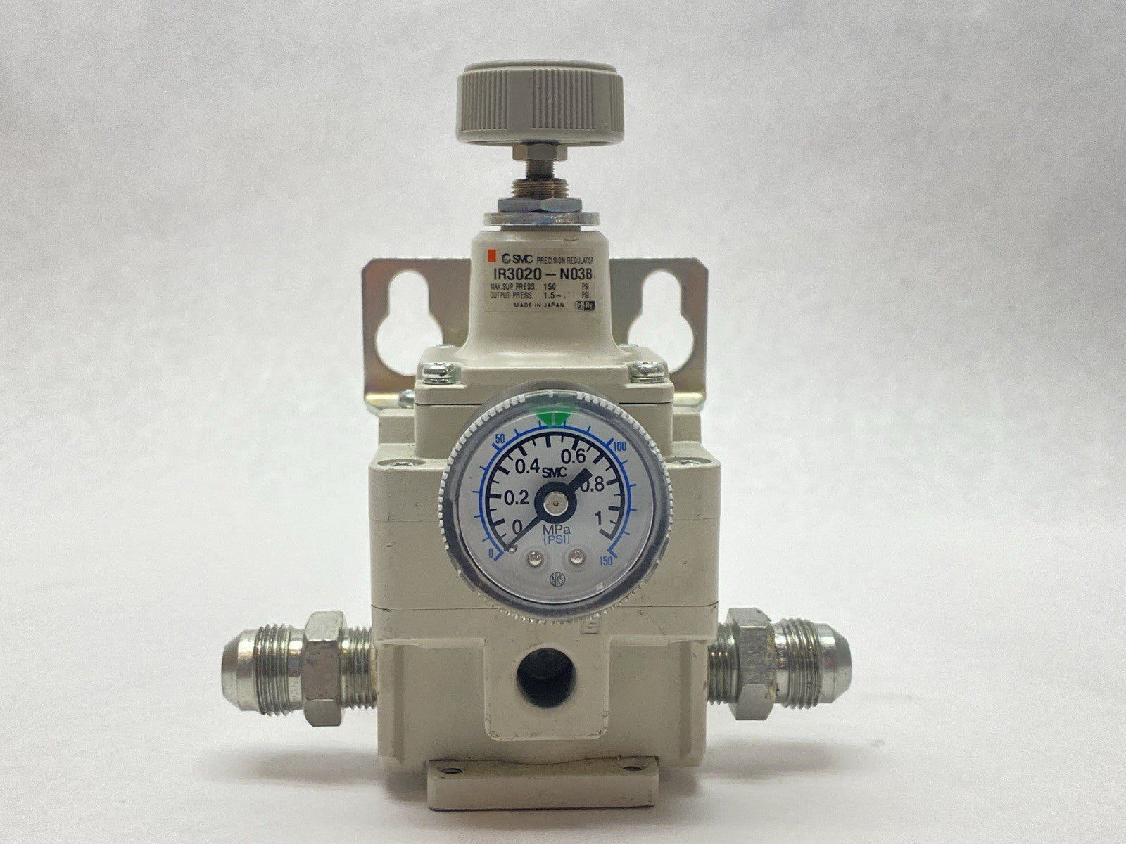 IR3020-N03B | SMC Precision Modular Pneumatic Regulator 3/8" NPT - Used - Maverick Industrial Sales