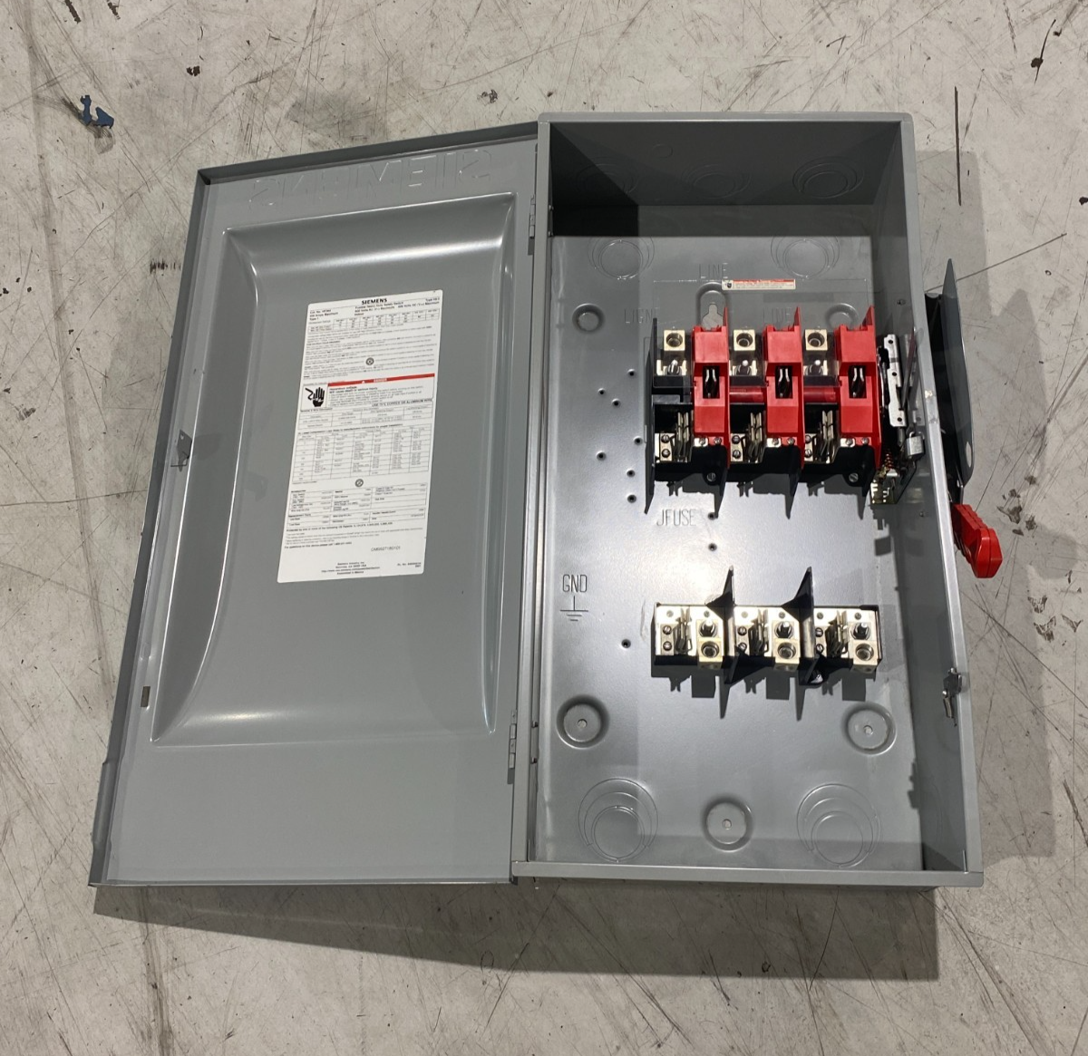 Siemens HF364 Heavy Duty Fusible Disconnect Switch 200A Max Type 1 - Maverick Industrial Sales