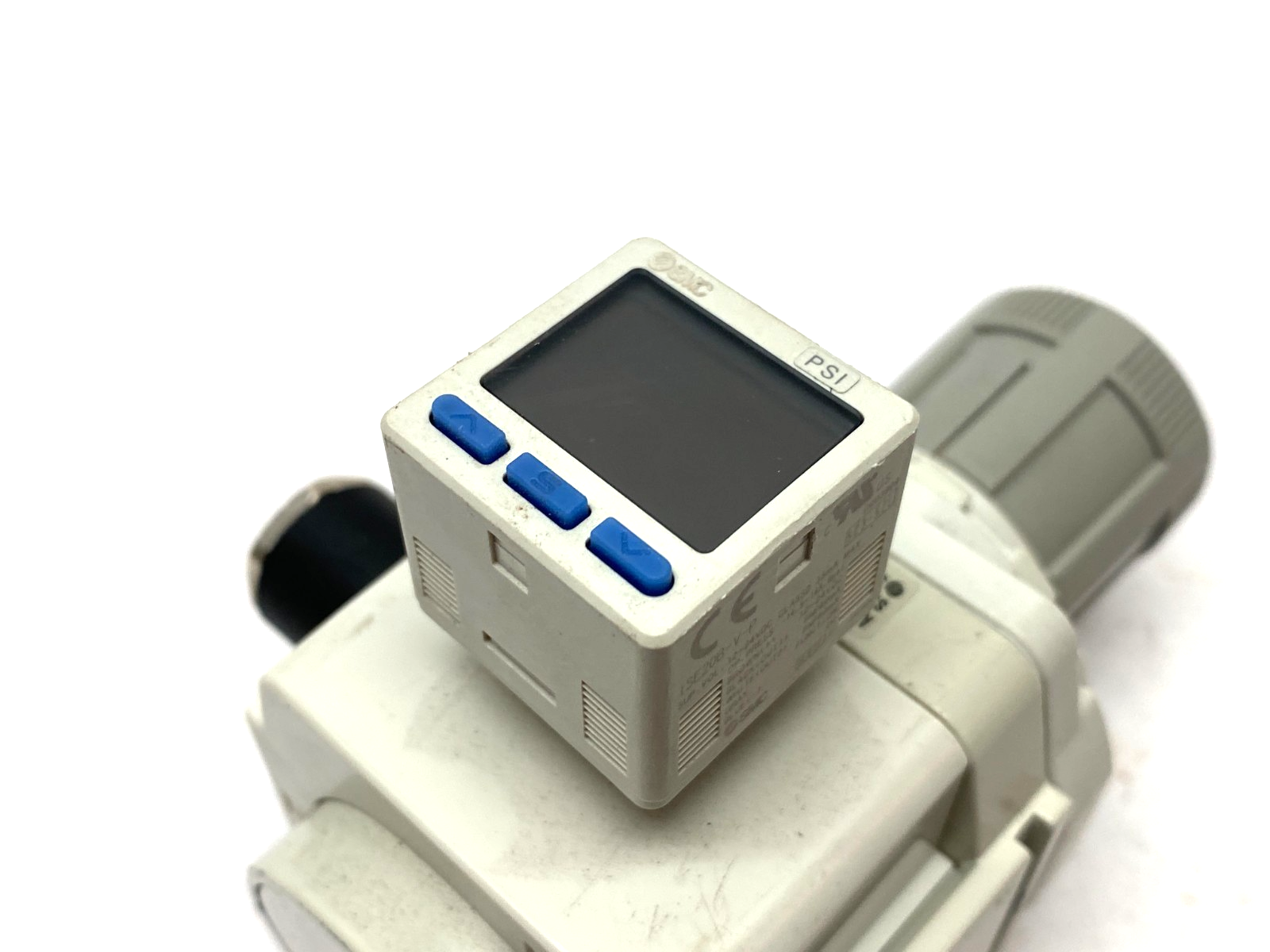 AR40-F03-D w/ ISE20B-V-P | SMC AR40-F03-D Regulator w/ ISE20B-V-P High-Precision Pressure Switch - New – Open box - Maverick Industrial Sales