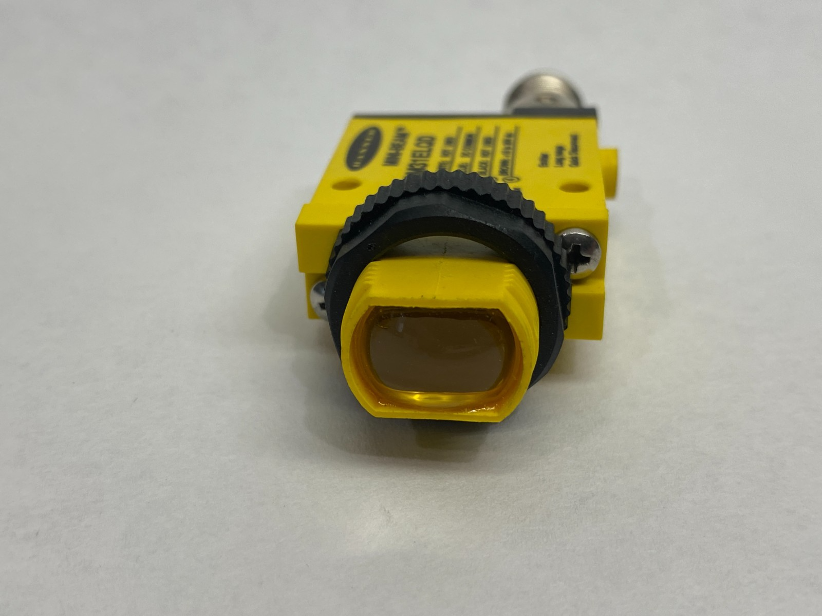 Banner SM31ELQD MINI-Beam Emitter Range: 30 m 4-Pin M12 Integral QD 26952 - Maverick Industrial Sales