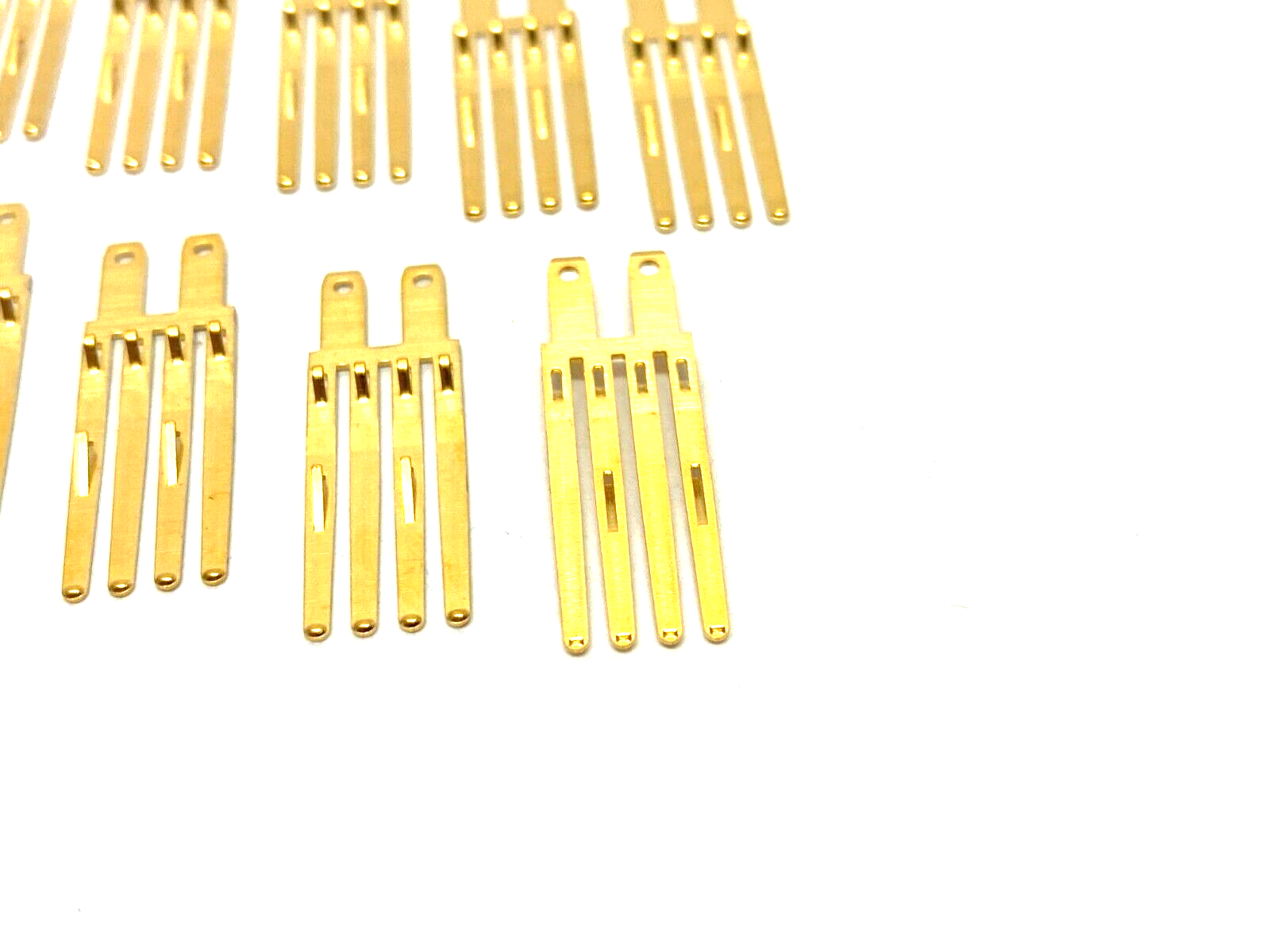 ITT Cannon 030-7380-002 Non-Gendered Gold Signal Contact LOT OF 10 - Maverick Industrial Sales