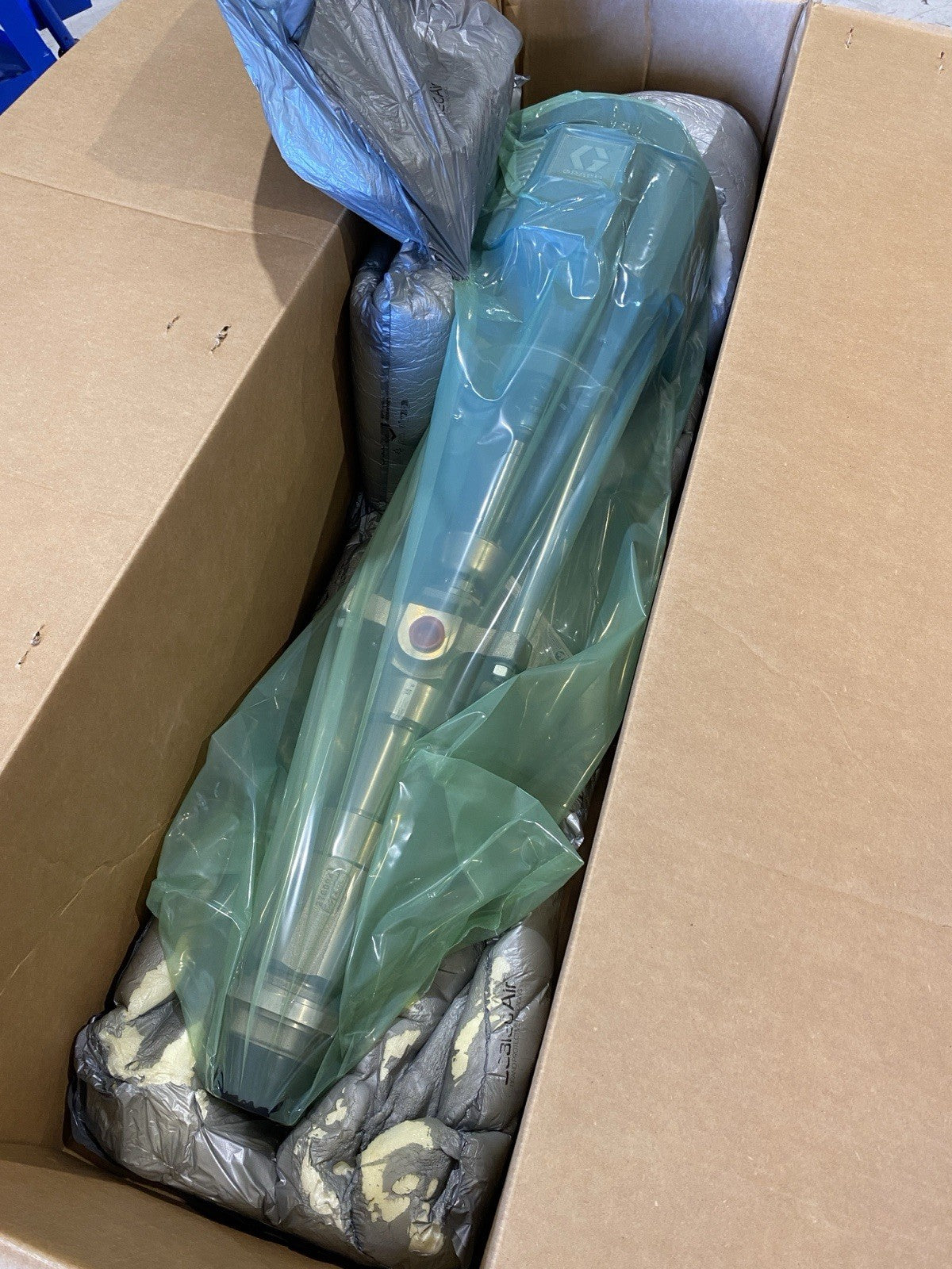 Graco P23LCS Check Mate Pump 23:1 2200/200 C8 SD - Maverick Industrial Sales