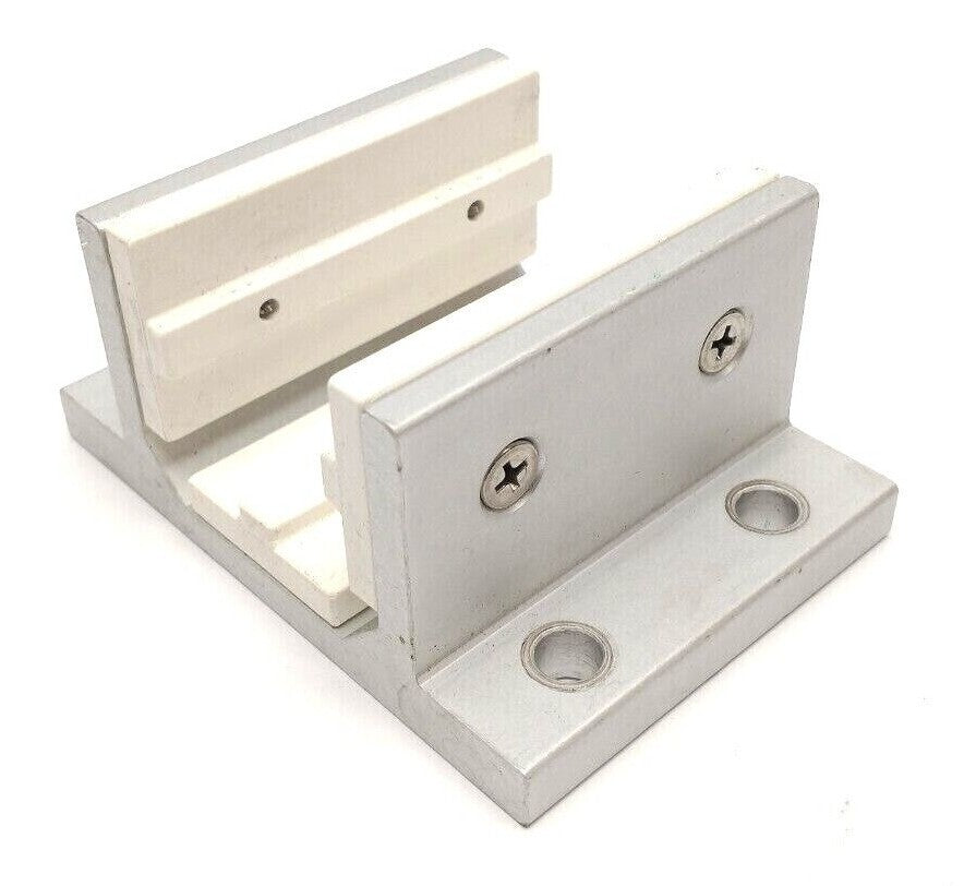 6825 | 80/20 3-Slot Double Flange Short Standard Linear Bearing, Aluminum, 15 Ser. - Used - Maverick Industrial Sales