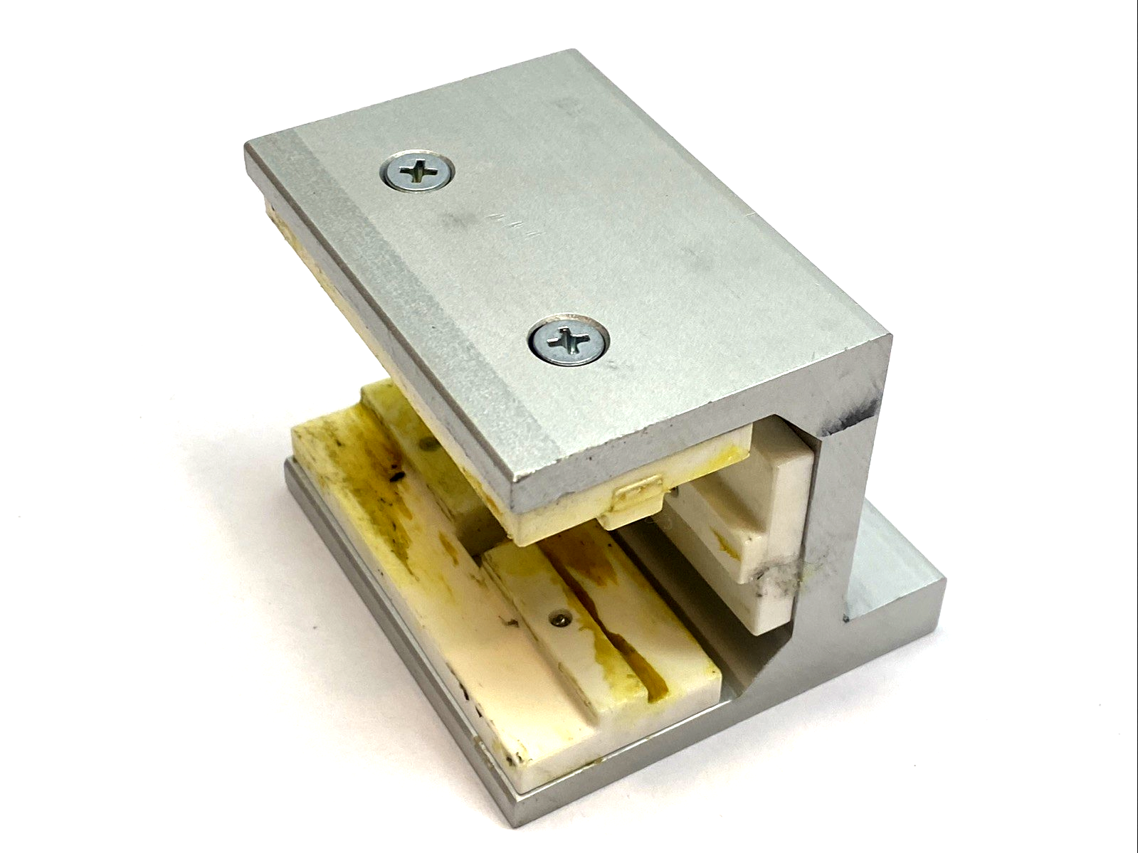 6515 | 80/20 Linear Bearing 15 Series Single Flange Short 3 Slot Mount Brake Holes - Used - Maverick Industrial Sales