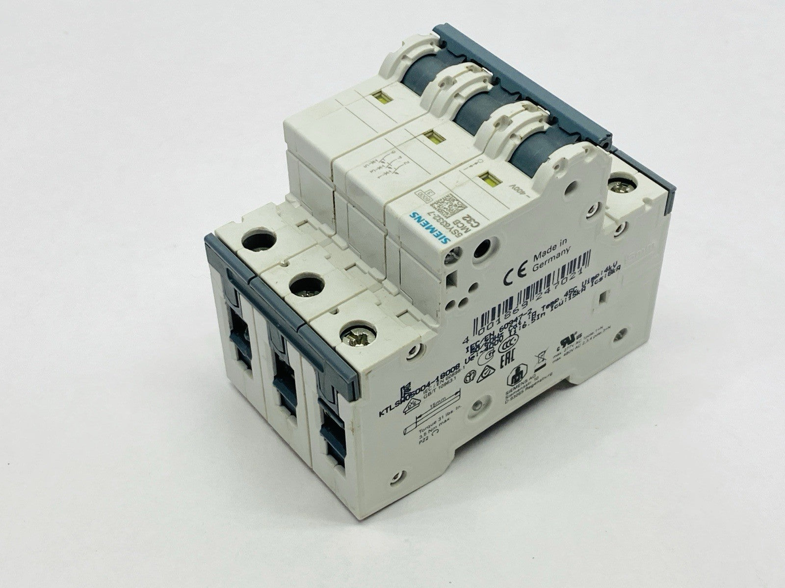 Siemens 5SY6332-7 Miniature Circuit Breaker 3-Pole 32A 400V - Maverick Industrial Sales