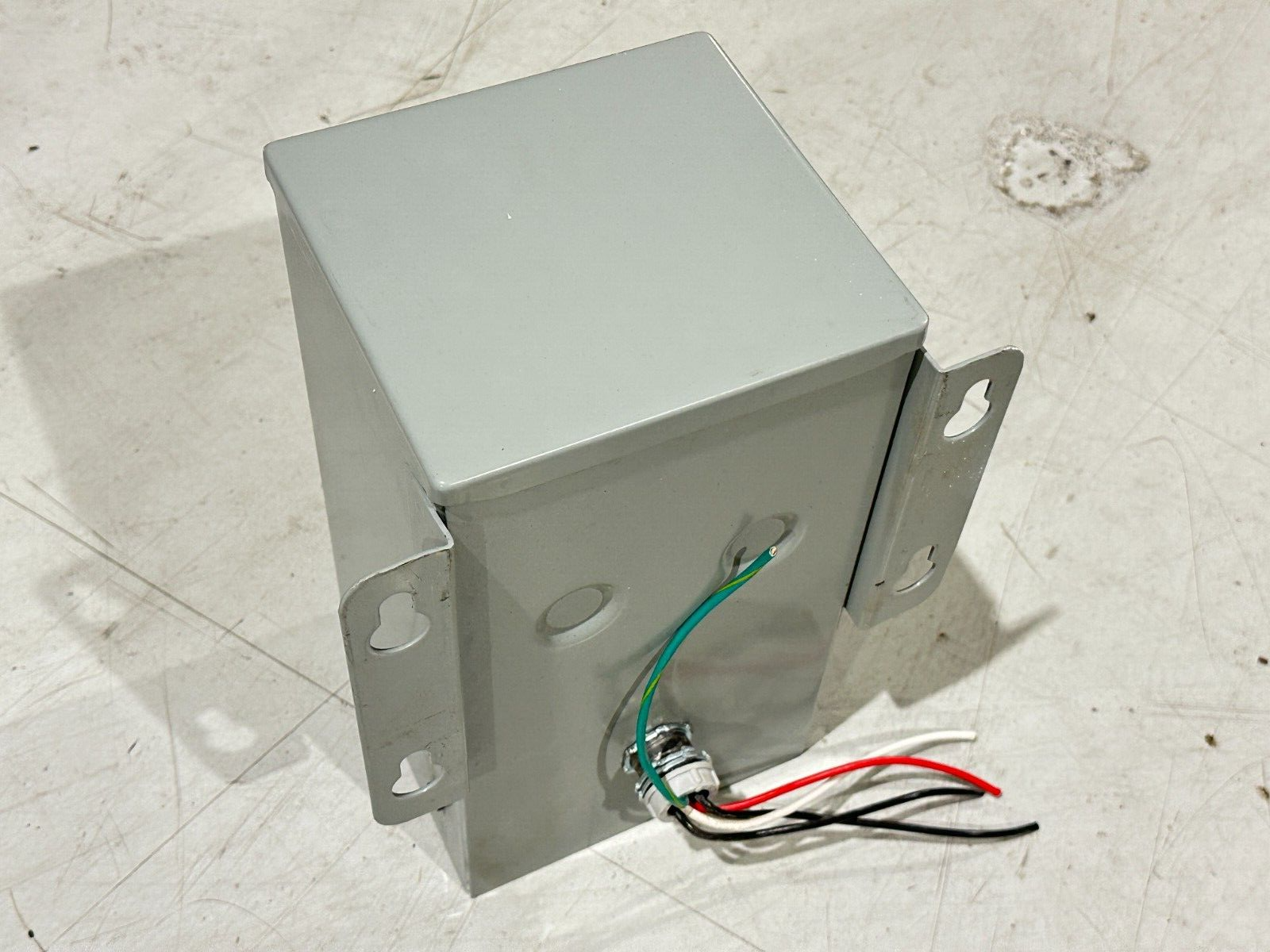 Sola HZ1500 Hevi-Duty General Purpose Transofrmer Primary 240/480 Secondary 120V - Maverick Industrial Sales