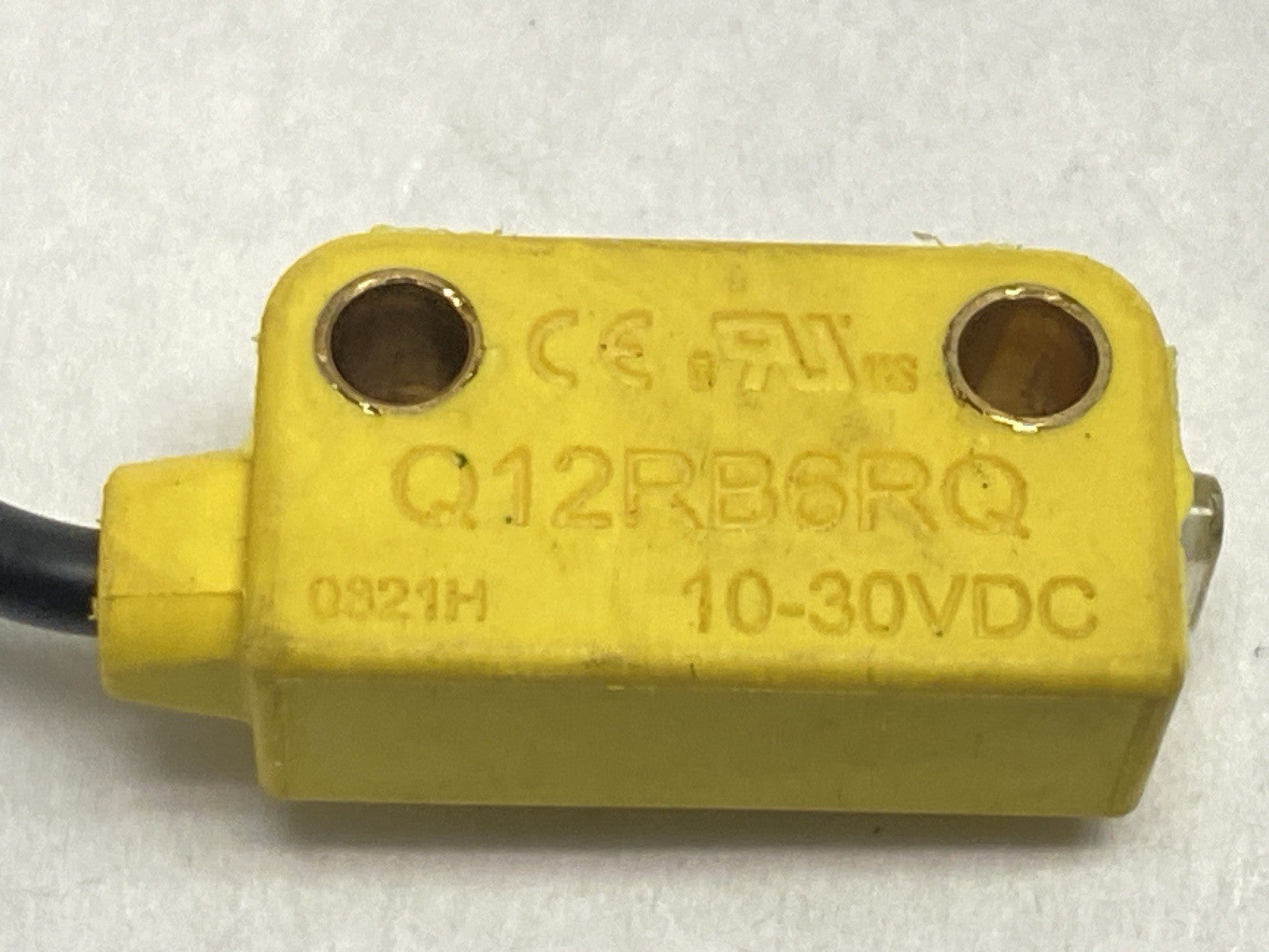 47718069