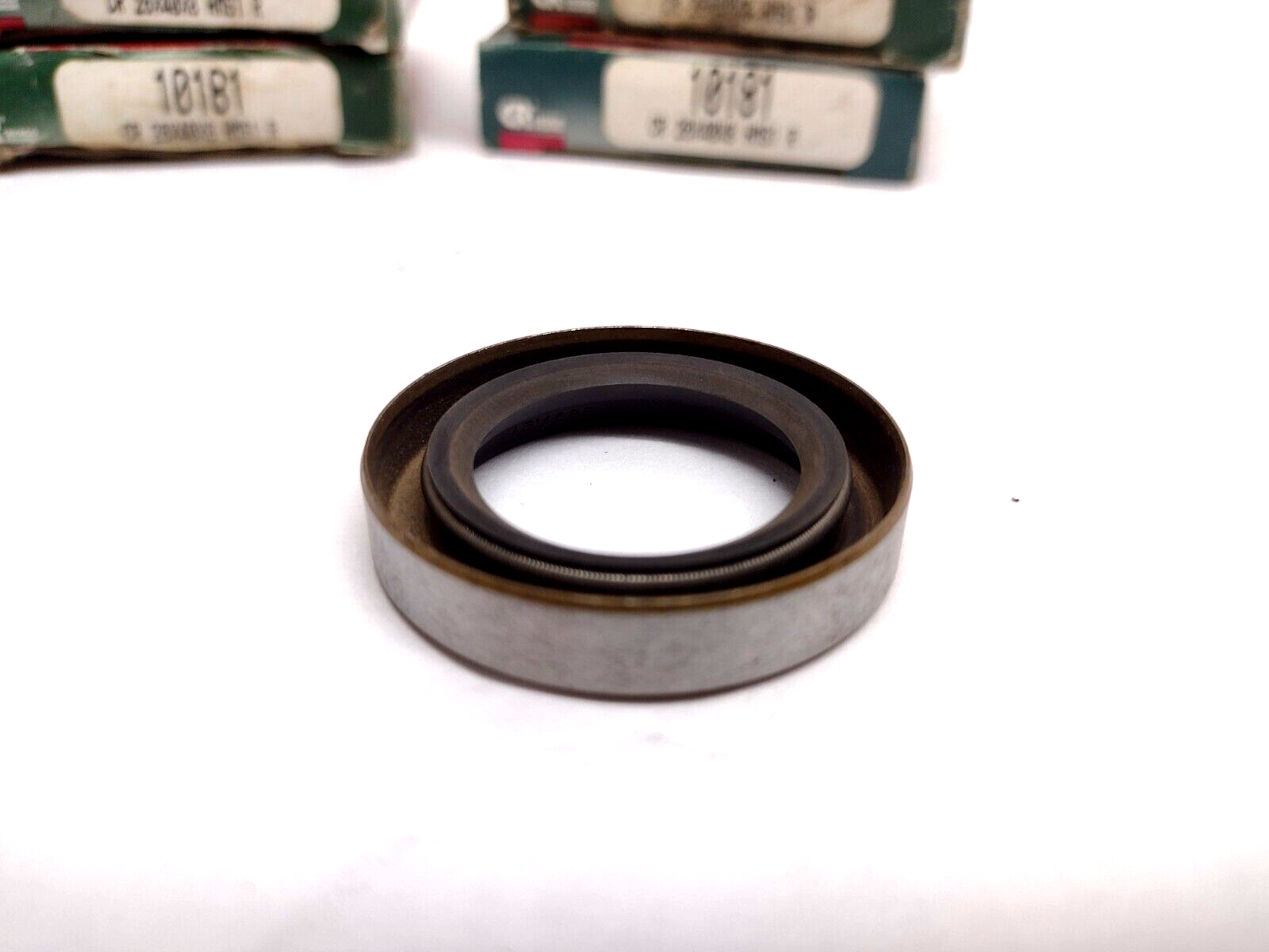 CR Chicago Rawhide 10181 CR 26X40X8 HMS1 R Oil Seal LOT OF 9 - Maverick Industrial Sales