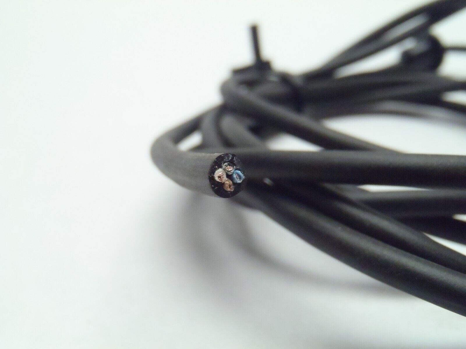 Leuze PRK 25/66.2 Retro Reflective Photoelectric Sensor 50104202 0511A462713 - Maverick Industrial Sales