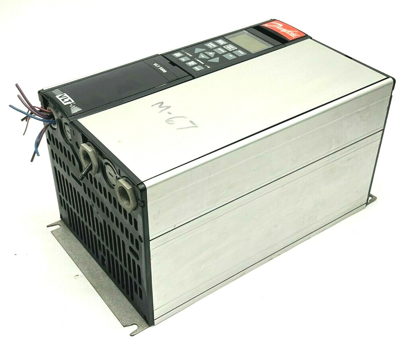 Danfoss VLT5011PT5CN1STR1DLF00A00C0 VLT 5011 Variable Speed Drive 7.5kW 10HP - Maverick Industrial Sales