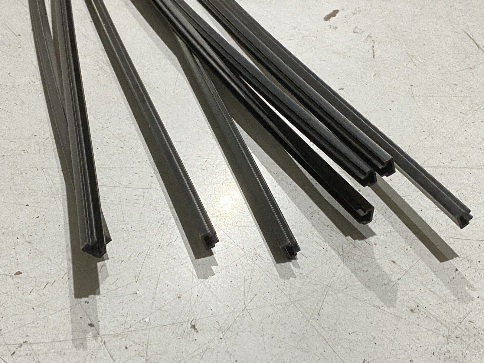 3 842 993 066 | Bosch Rexroth 3842993066 Slide Profile GP 2/R /C 1662mm Length LOT OF 8 - New – Open box - New – Open box - Maverick Industrial Sales