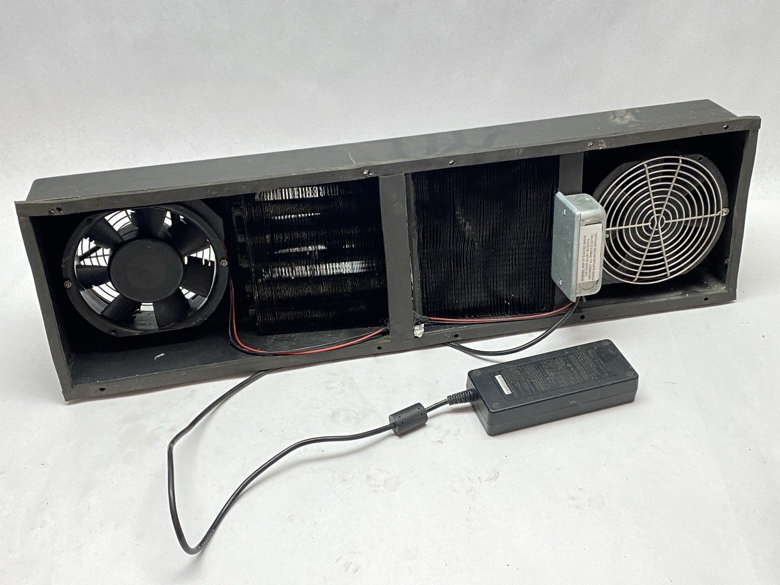 CC600F TYPE 12 | Noren Compact Cabinet Cooler - For parts or not working - Maverick Industrial Sales