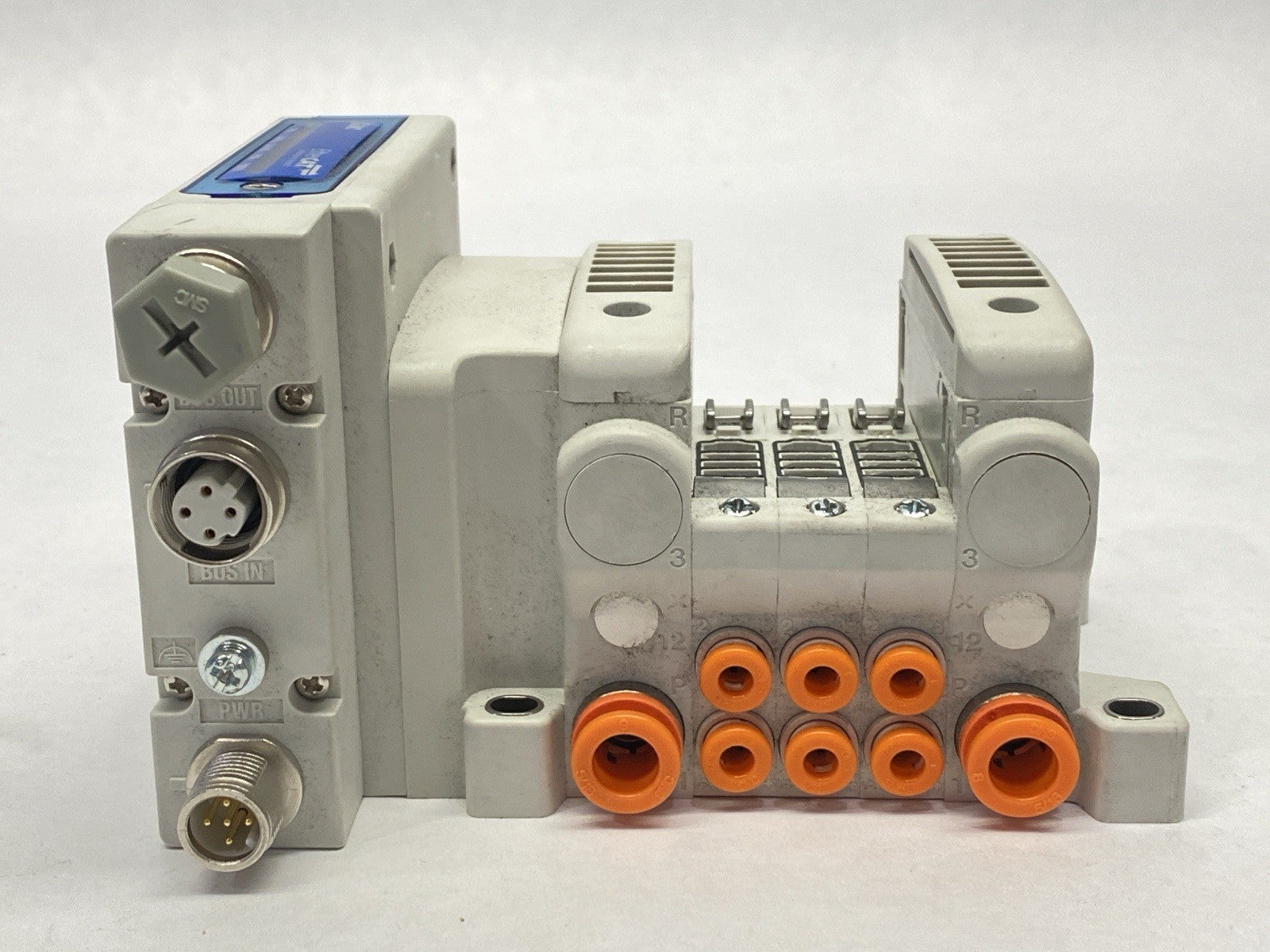 VV5QC11-03N3SDAN-S | SMC Pneumatic Plug-In Manifold 3-Station - Used - Maverick Industrial Sales
