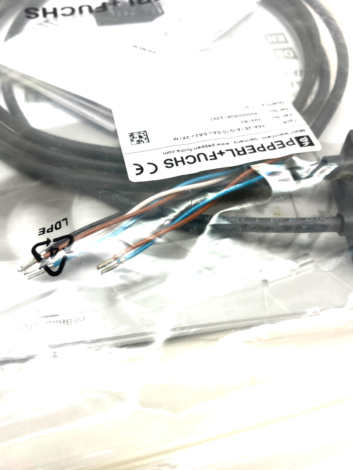 Pepperl+Fuchs VAA-2E1A-G10-SAJ/EA2J-2X1M AS-Interface Safety Module 229183 - Maverick Industrial Sales