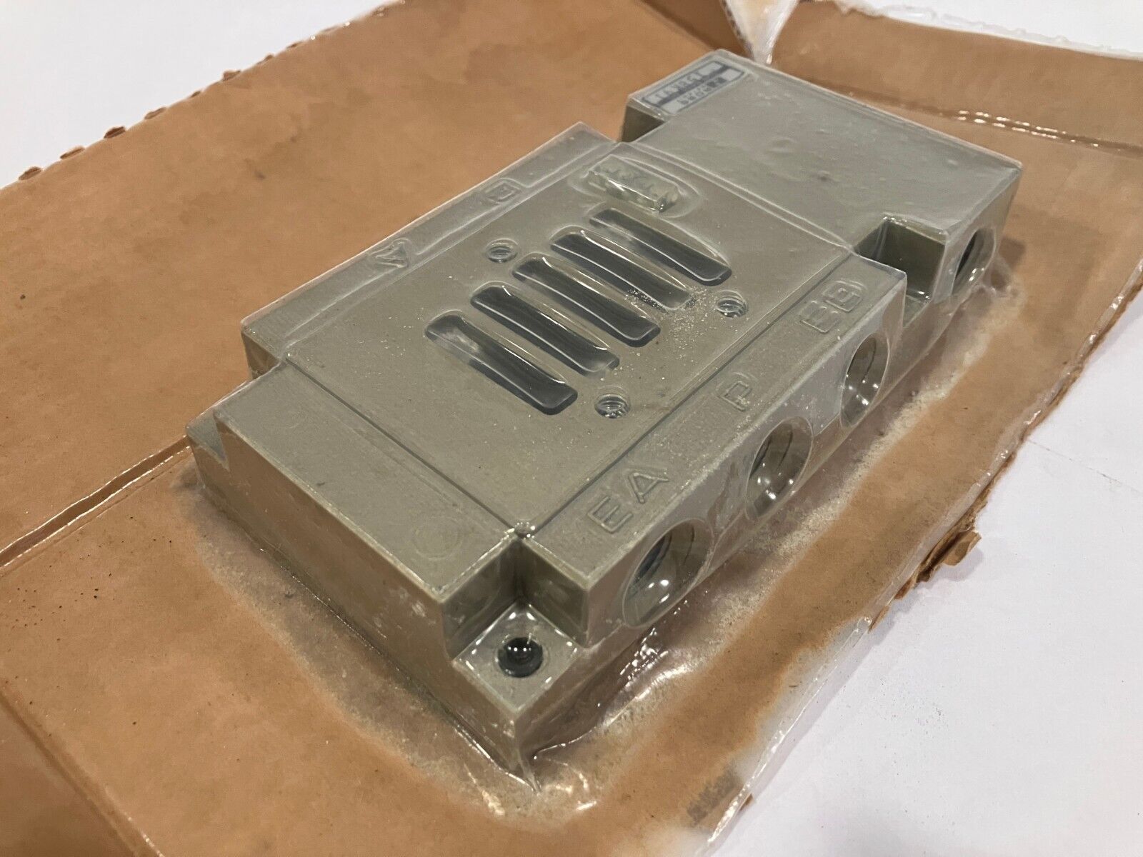 Ross 158K91 Manifold Sub-Base - Maverick Industrial Sales