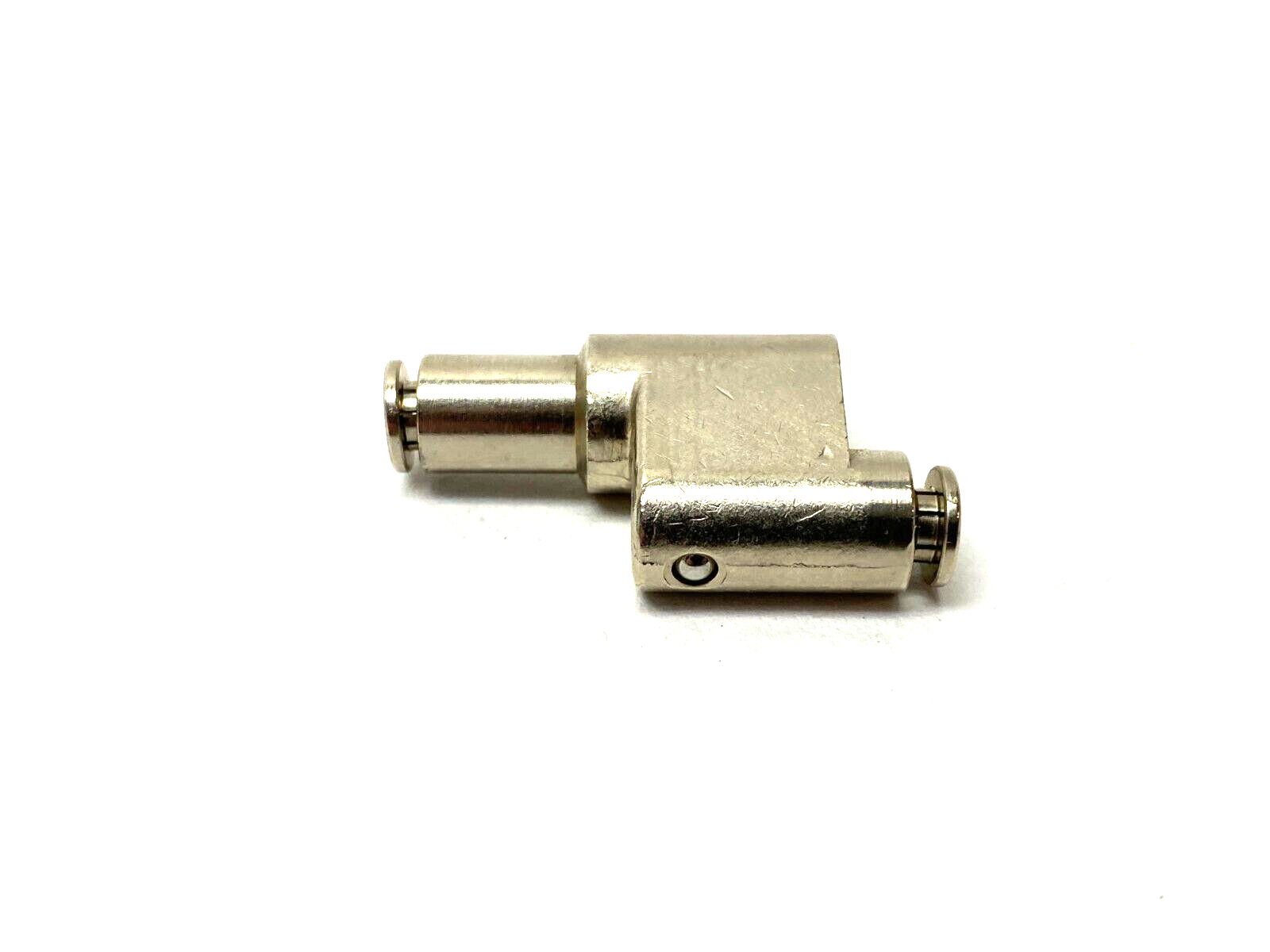 Camozzi VSO-426-04 Pneumatic Quick Exhaust Valve 4mm OD Tube - Maverick Industrial Sales