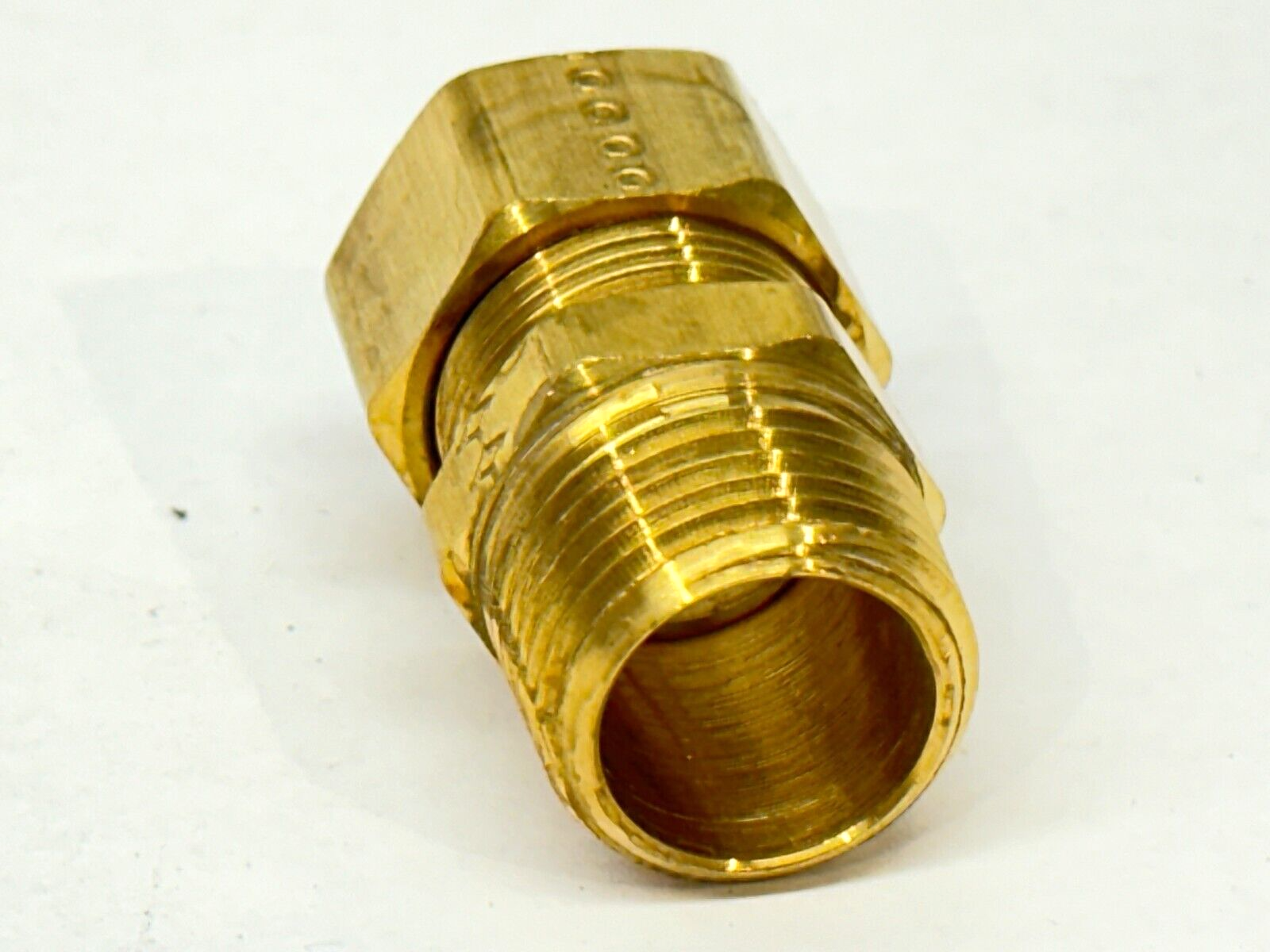 5/8" OD Compression Tube x 1/2" MNPT Connector Brass - Maverick Industrial Sales