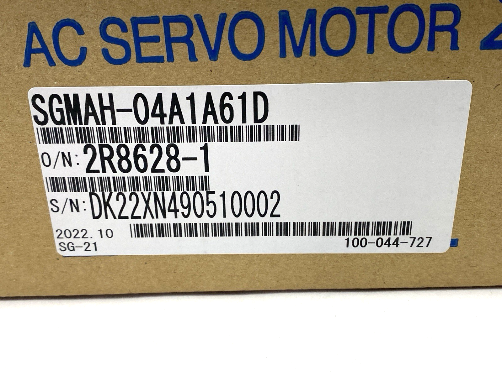 Yaskawa SGMAH-04A1A61D AC Servo Motor 1.27Nm 3000rpm 400W 200V 2.8A - Maverick Industrial Sales