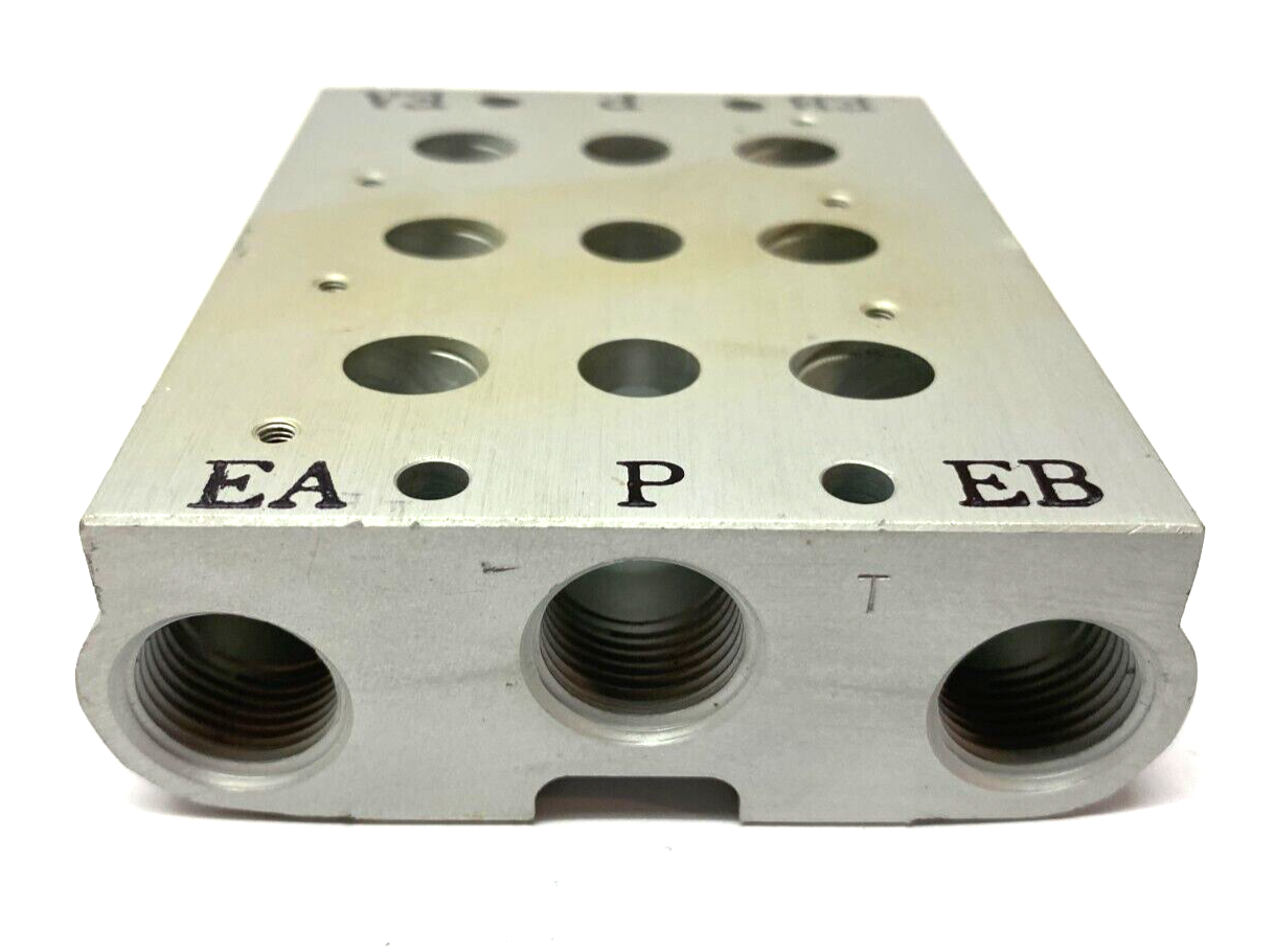 SMC NVV5FS2-20-031-03T Pneumatic Manifold 3-Port 3-Station - Maverick Industrial Sales