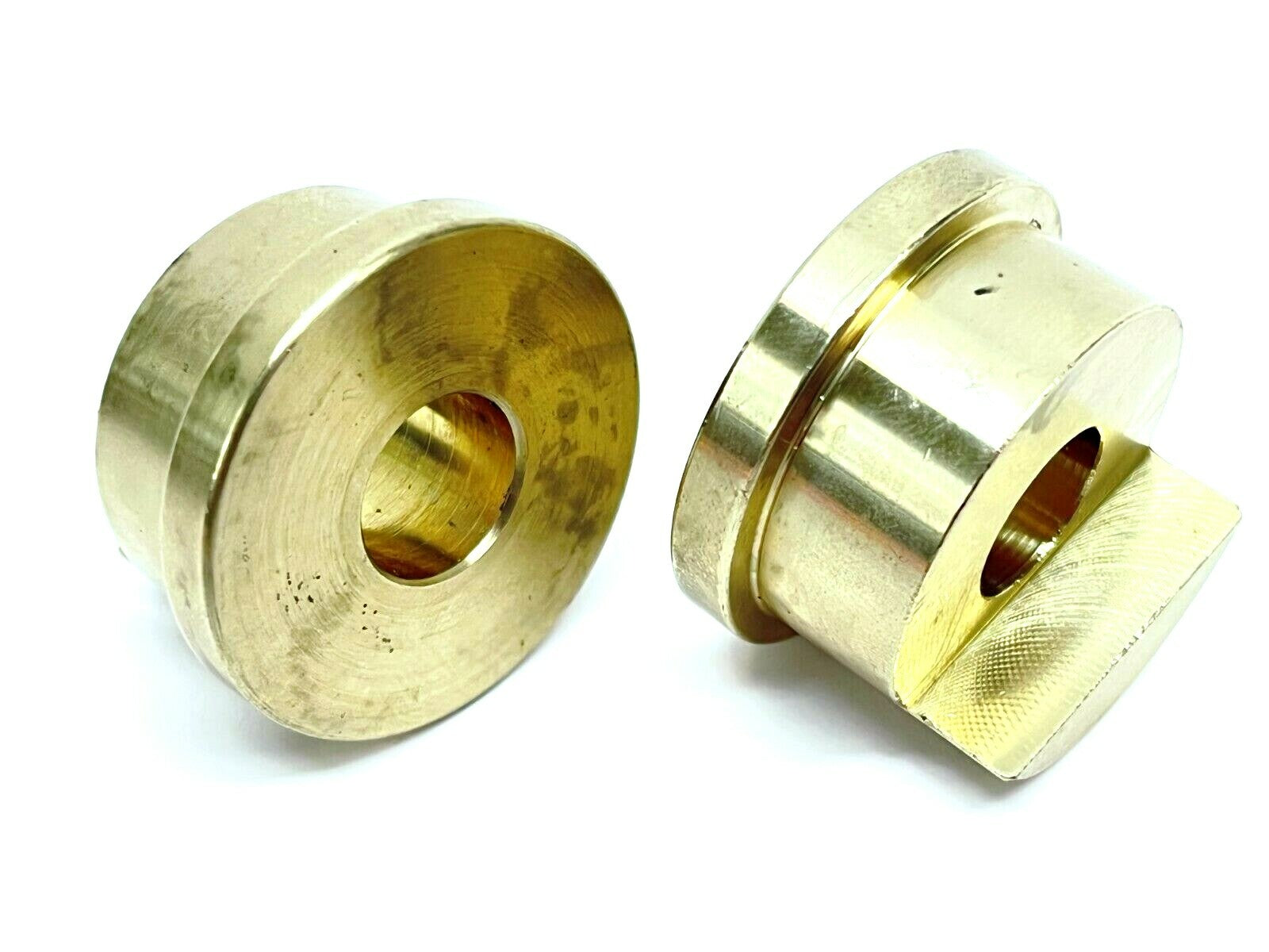 PE USA 0A640L004 Bushing Luxor LOT OF 2 - Maverick Industrial Sales