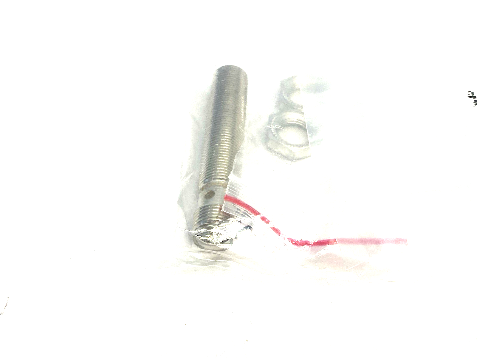 872C-M4BP12-D4 | Allen Bradley Ser. F Inductive Proximity Sensor 4mm Sense Distan. - New - Maverick Industrial Sales