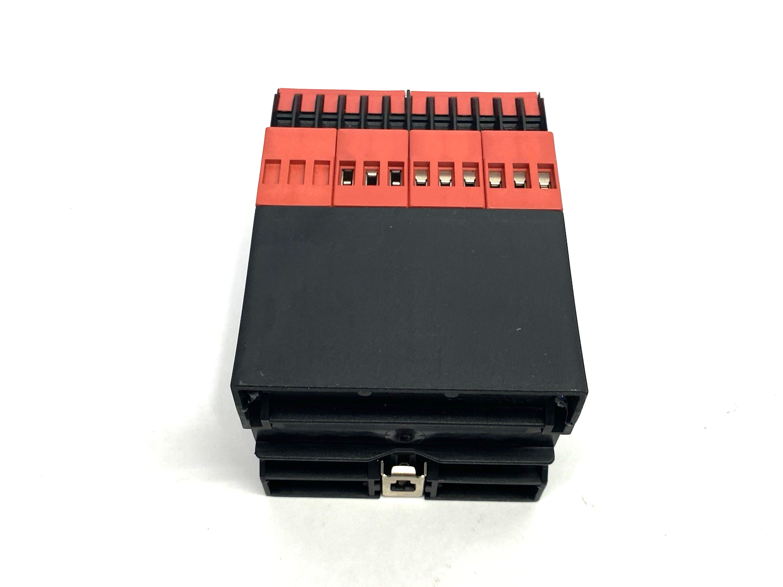 Schneider Electric XPSFB5111 Preventa Safety Relay 300V 2.5A - Maverick Industrial Sales