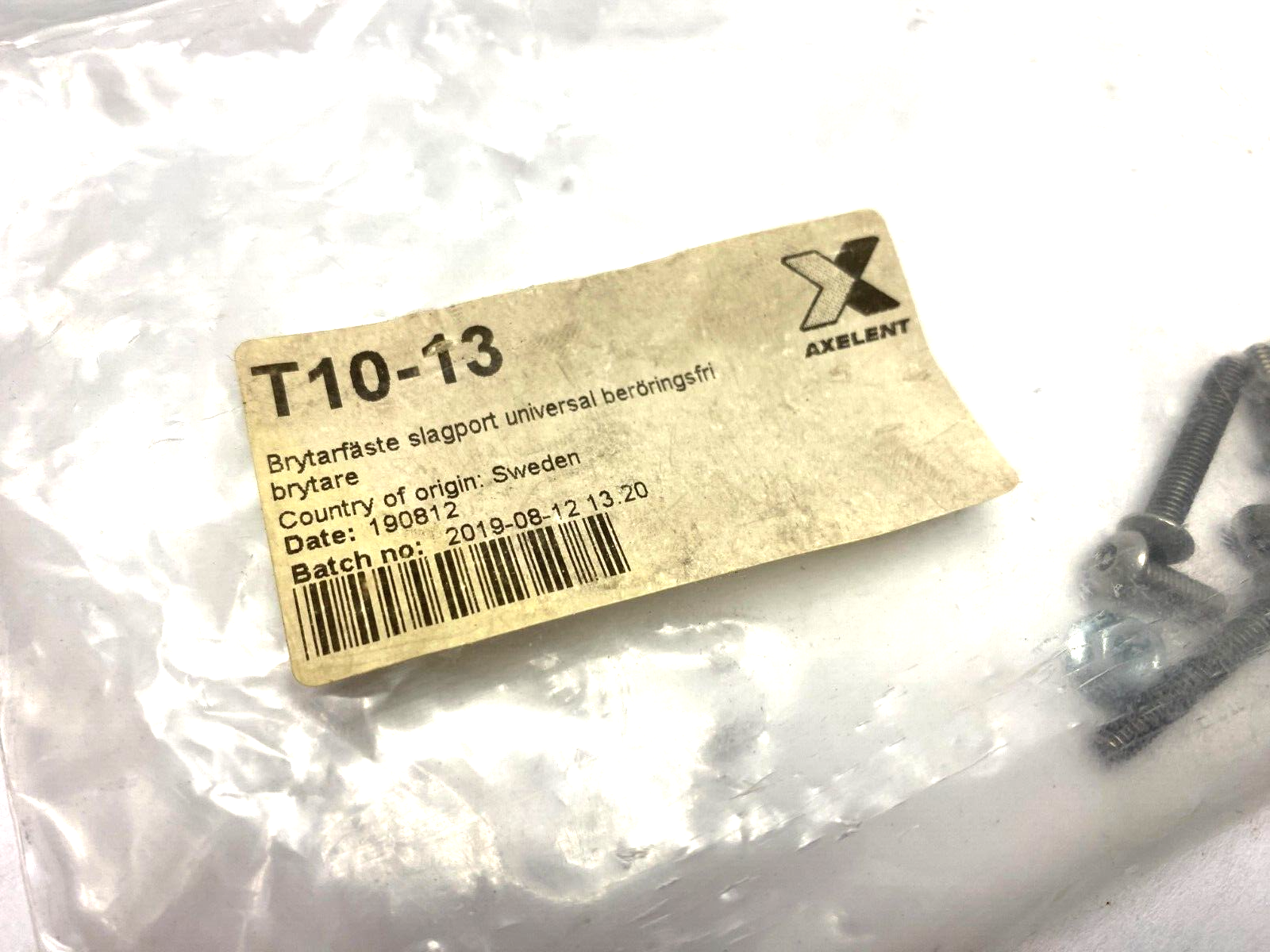 T10-13 | Axelent Universal Switch Fitting Bracket - New – Open box - Maverick Industrial Sales