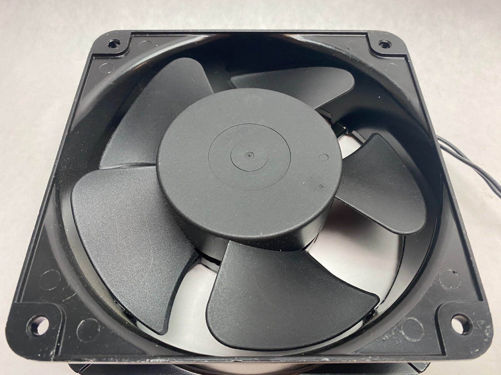 GDS Time GDT18060BHL Axial Cooling Fan 180x180x60mm 380VAC - Maverick Industrial Sales