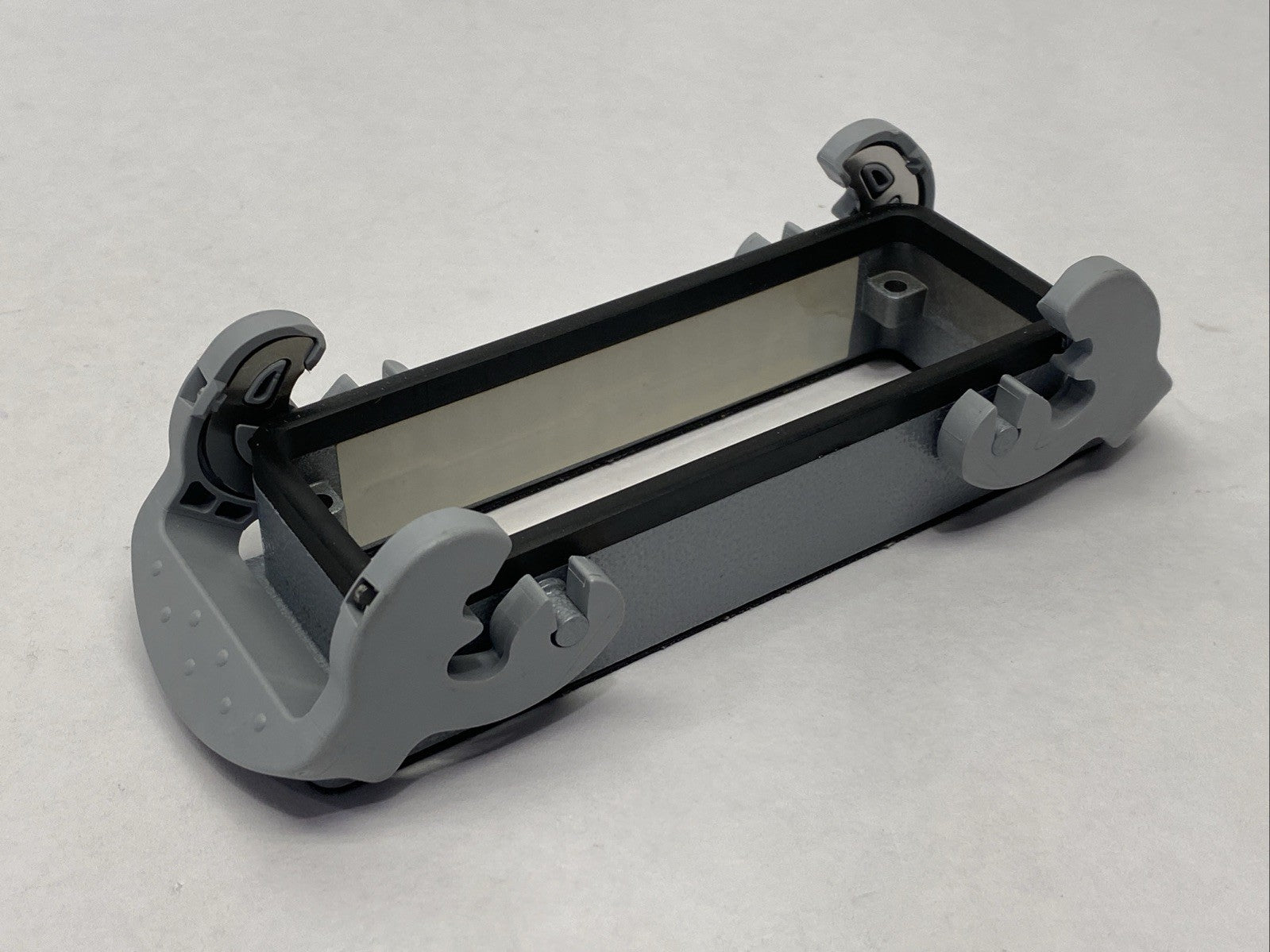 Wieland Electric BOTTOM BAS GUT GA 24 A Cable Hood Base Connector 70.320.2428.0 - Maverick Industrial Sales