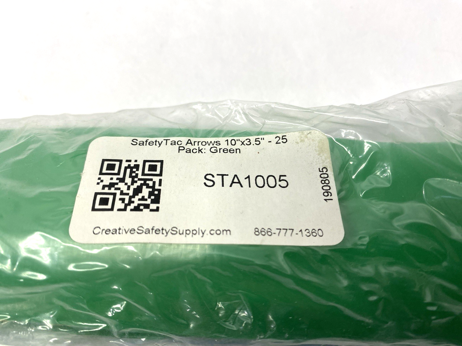 STA1005 | SafetyTac Green Arrow Floor Marking Sticker 10" x 3.5" PACKAGE OF 11 - New – Open box - Maverick Industrial Sales