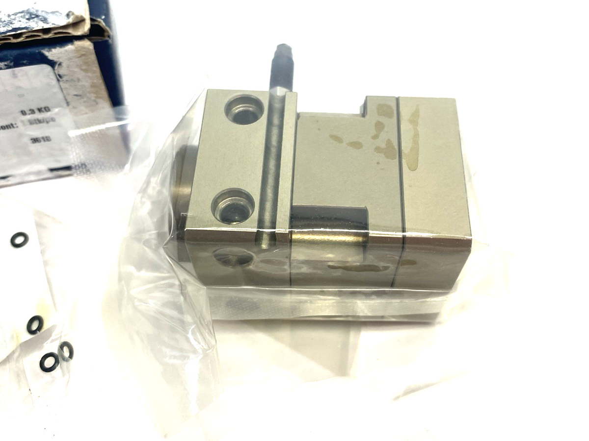 Schunk 0304065 Miniature Swivel Vane SFL-40-S-180 - Maverick Industrial Sales