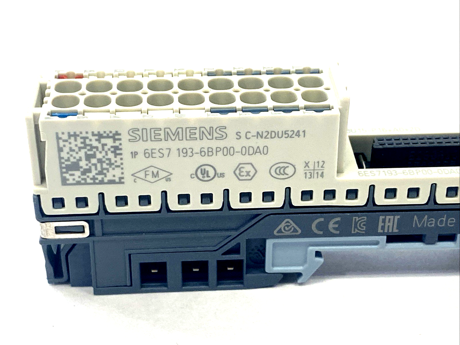 Siemens 6ES7193-6BP00-0DA0 Base Unit BU15-P16+A0+2D, BU Type A0 - Maverick Industrial Sales