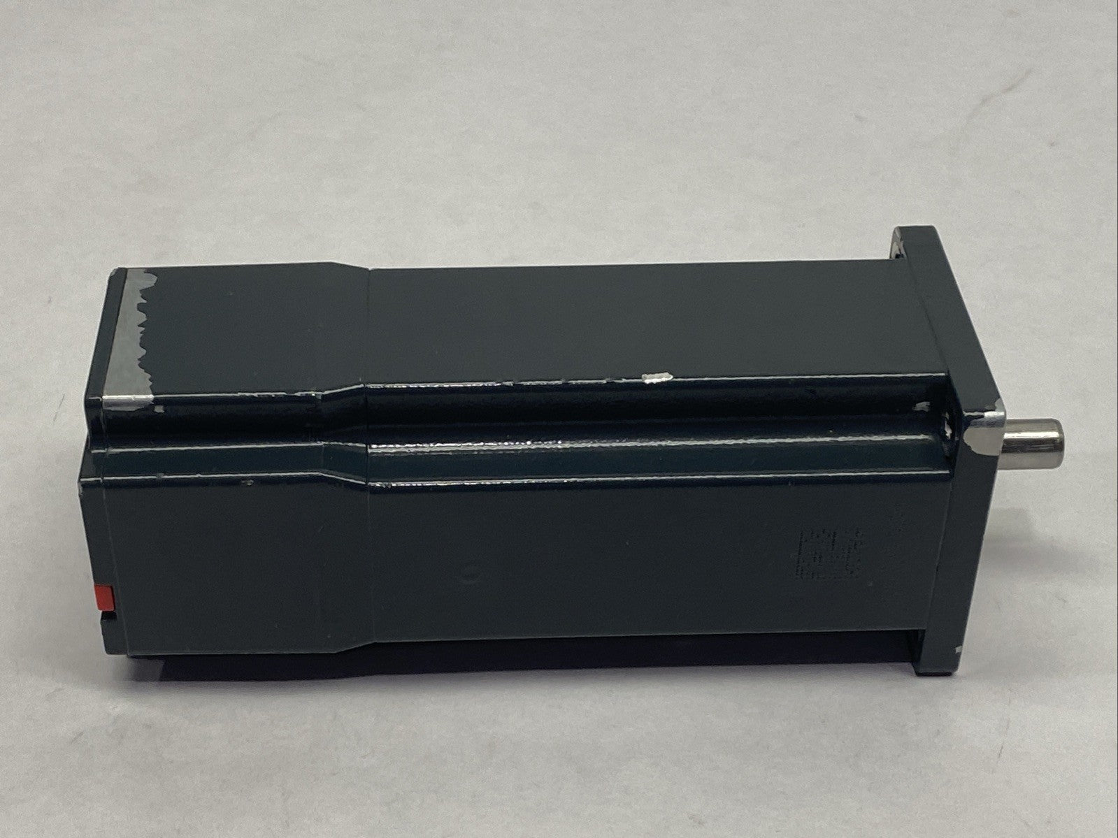 Beckhoff AM8121-0FG1-0000 Servo Motor 3000RPM 48VDC 0.16kW - Maverick Industrial Sales