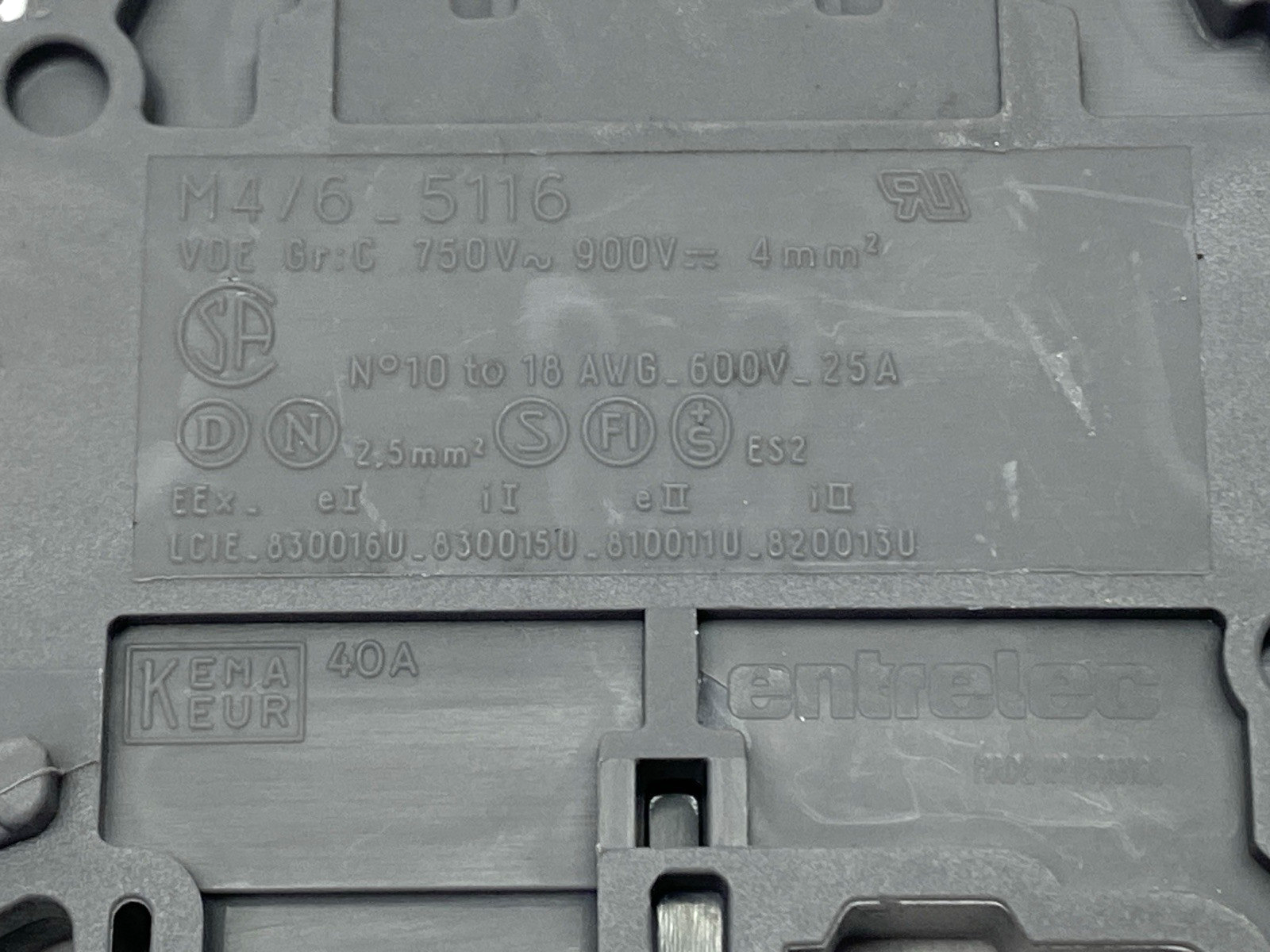 Entrelec M4/6_5116 Terminal Blocks 900V 40A LOT OF 34 - Maverick Industrial Sales