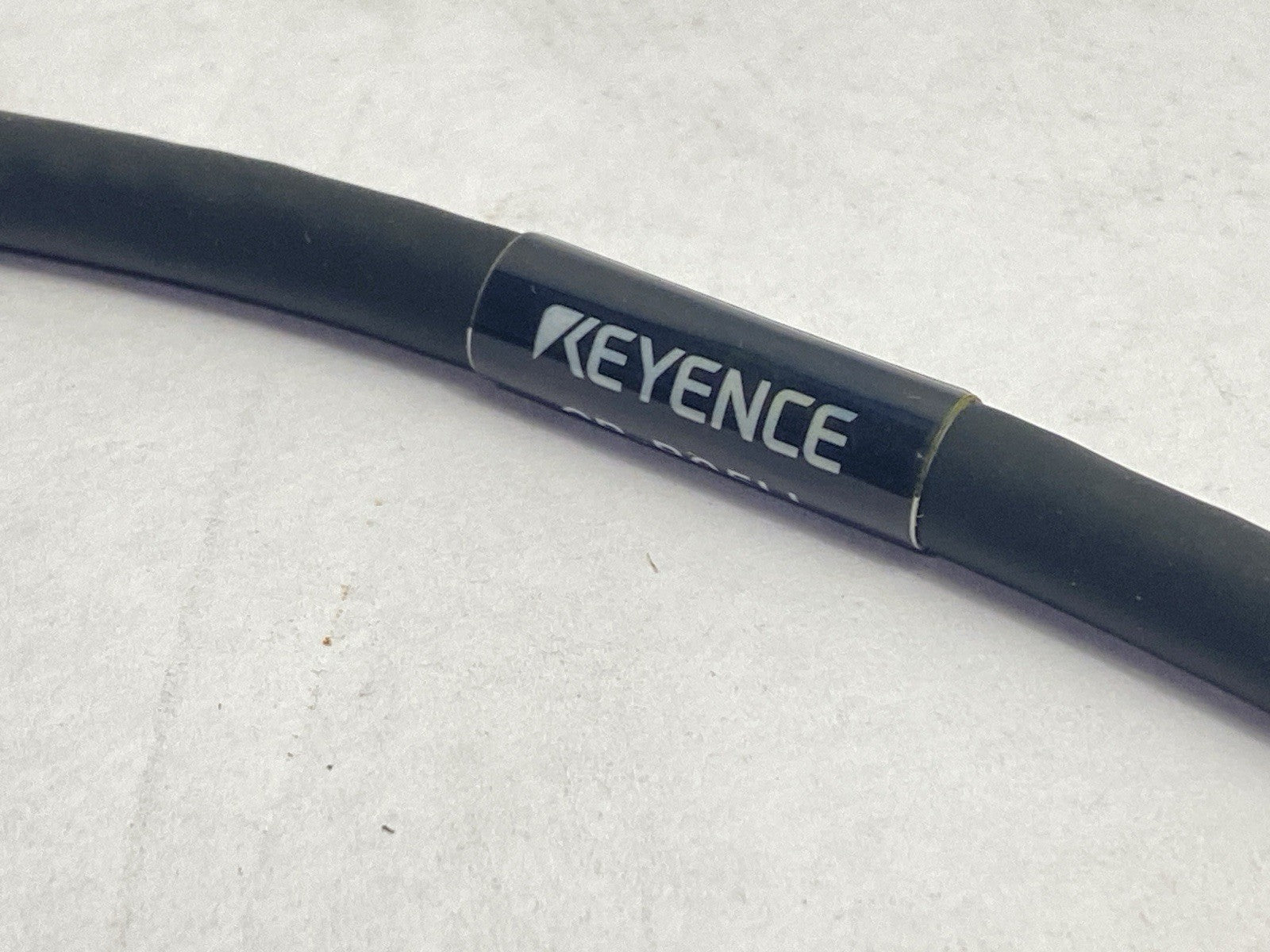 Keyence CB-B05LL Extension Cable L-Shaped Connector 0.5m - Maverick Industrial Sales